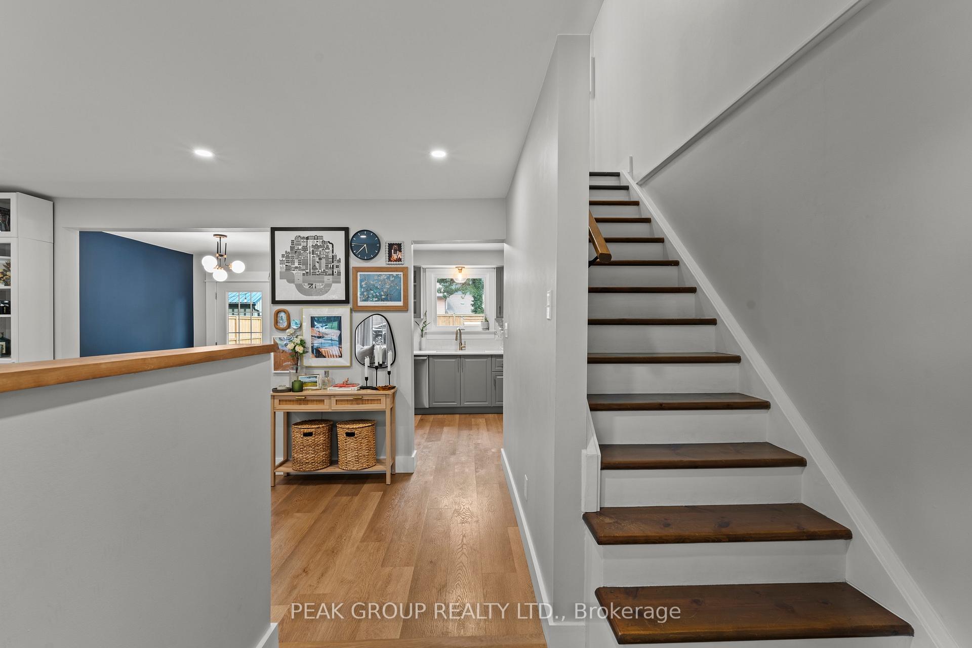 Photo 6 of 37 Elma Street, St. Catharines, Lakeport — HOMEH