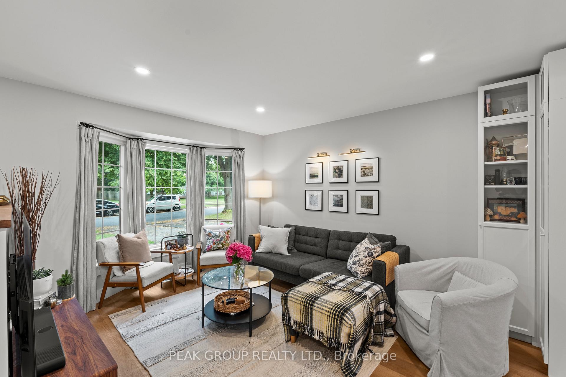 Photo 7 of 37 Elma Street, St. Catharines, Lakeport — HOMEH