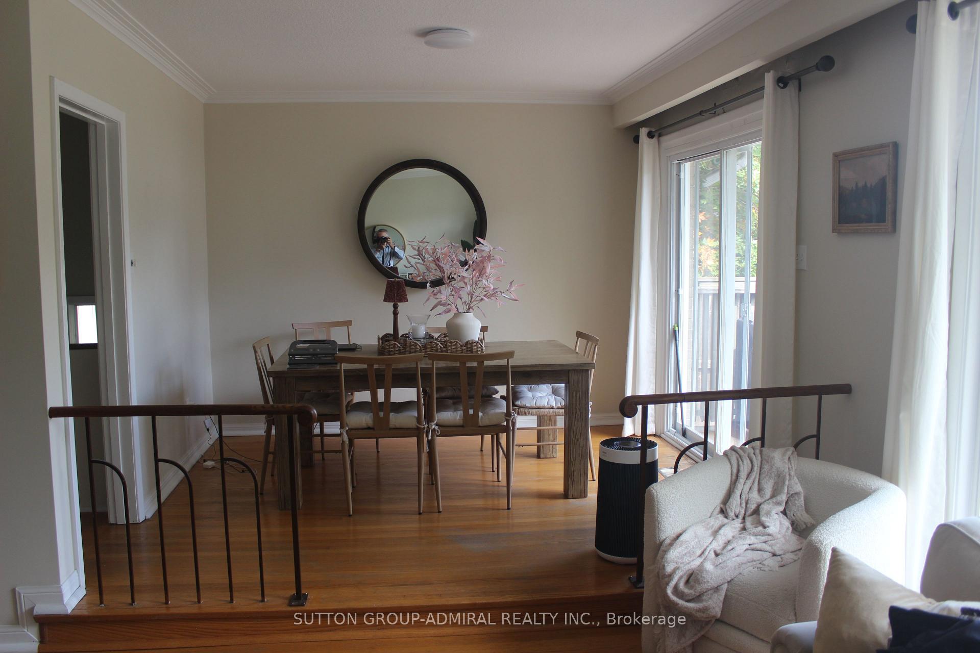 Photo 10 of 49 Talbot Road, North York, Newtonbrook West — HOMEH