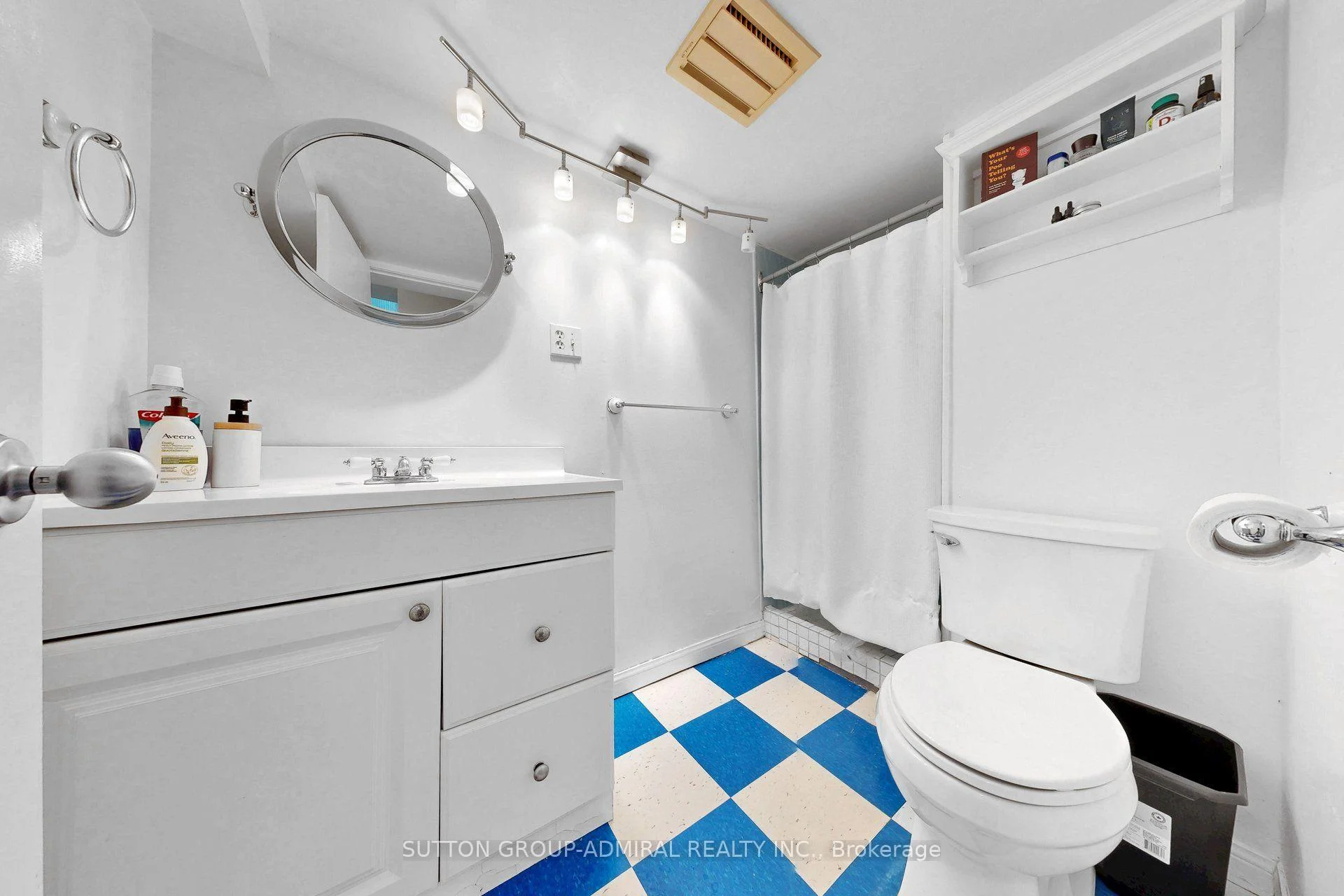 Photo 48 of 49 Talbot Road, North York, Newtonbrook West — HOMEH