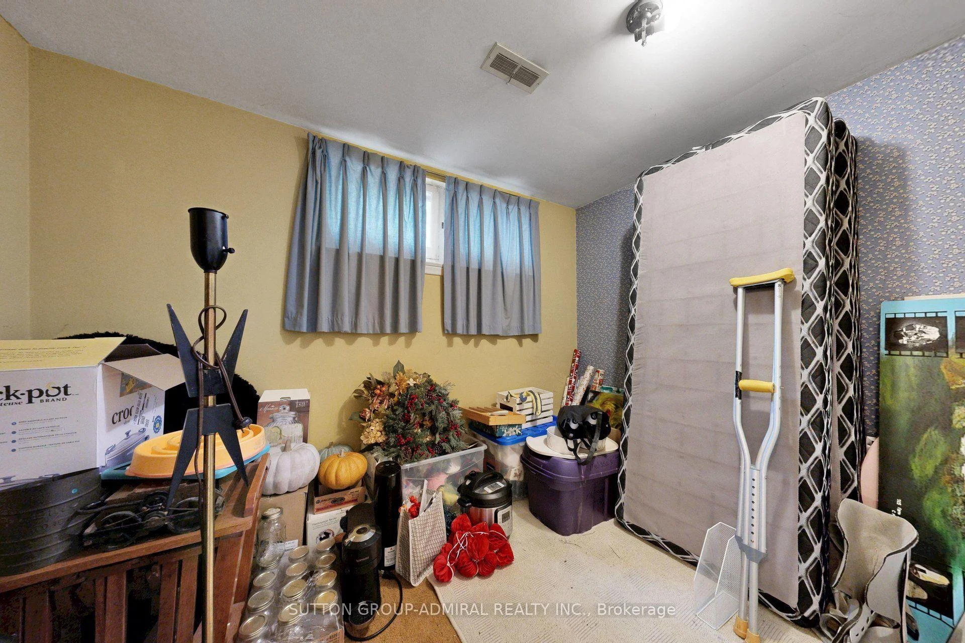 Photo 49 of 49 Talbot Road, North York, Newtonbrook West — HOMEH