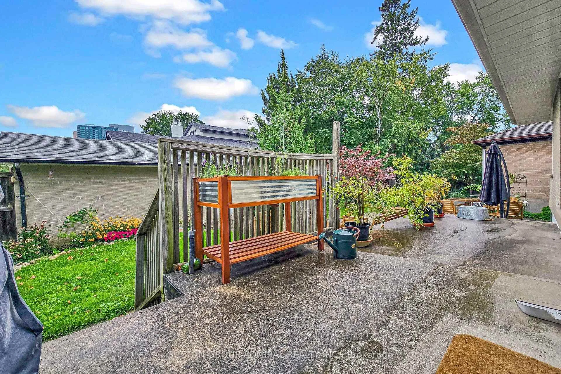 Photo 57 of 49 Talbot Road, North York, Newtonbrook West — HOMEH