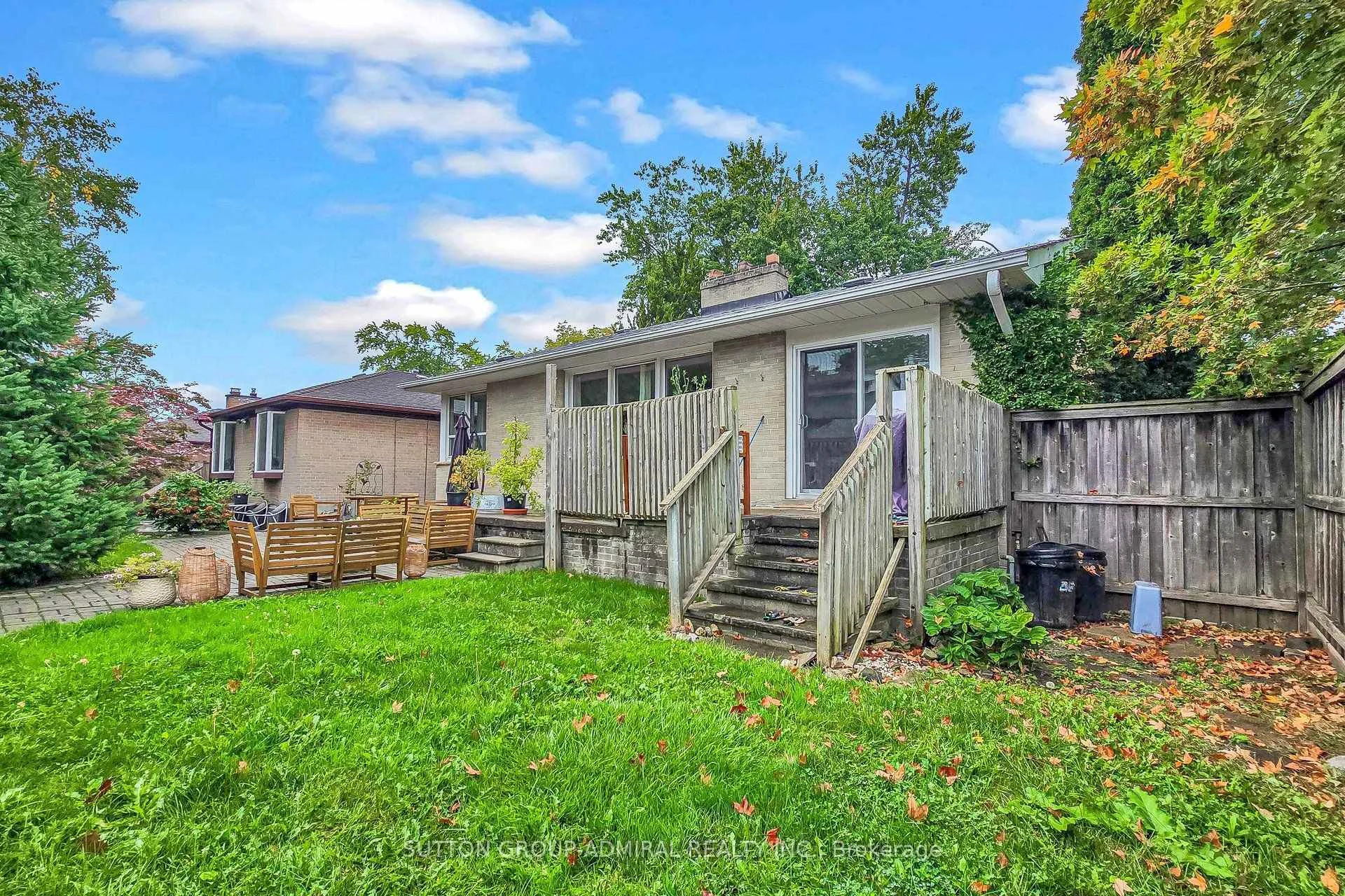 Photo 60 of 49 Talbot Road, North York, Newtonbrook West — HOMEH