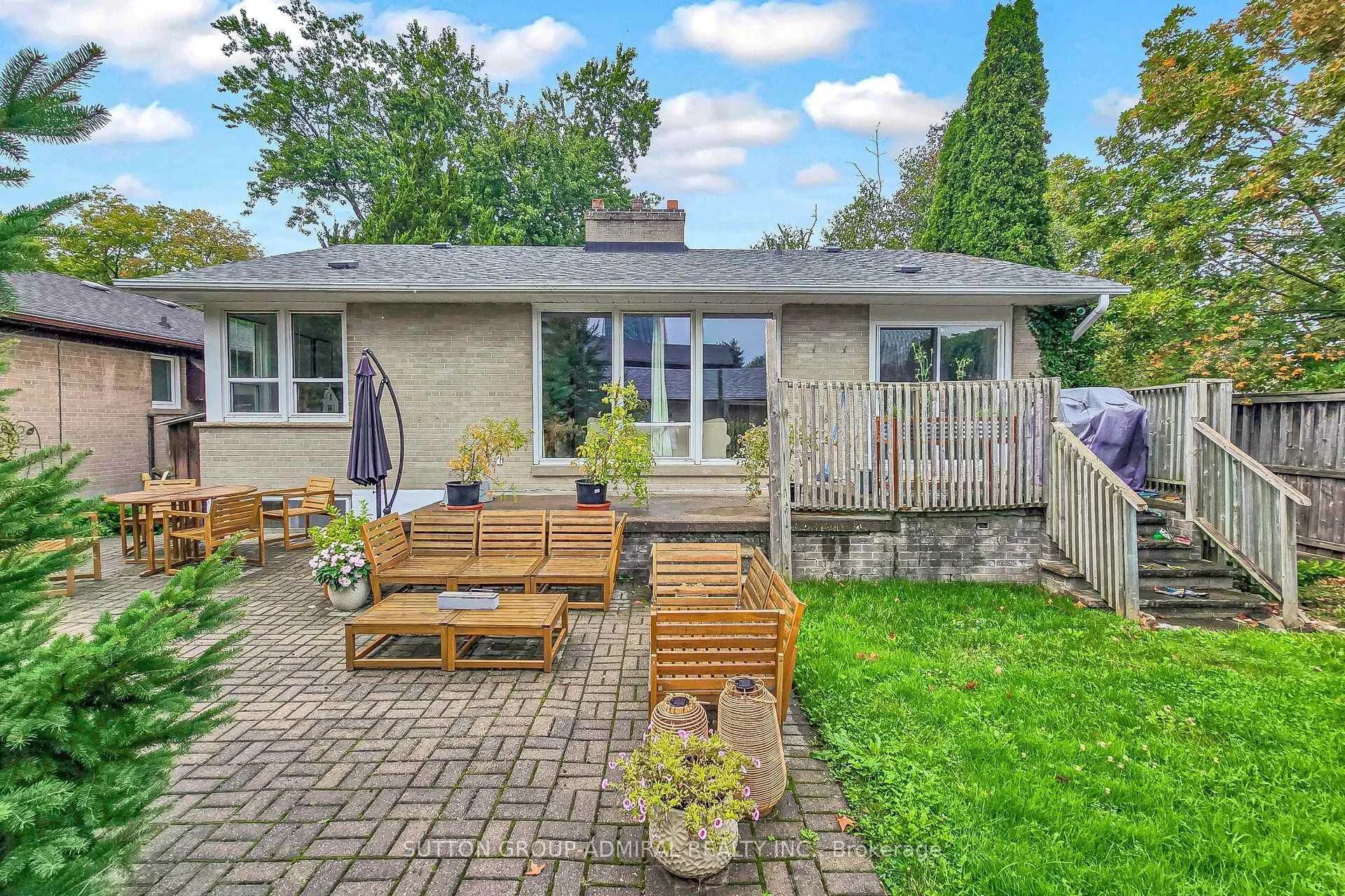 Photo 61 of 49 Talbot Road, North York, Newtonbrook West — HOMEH