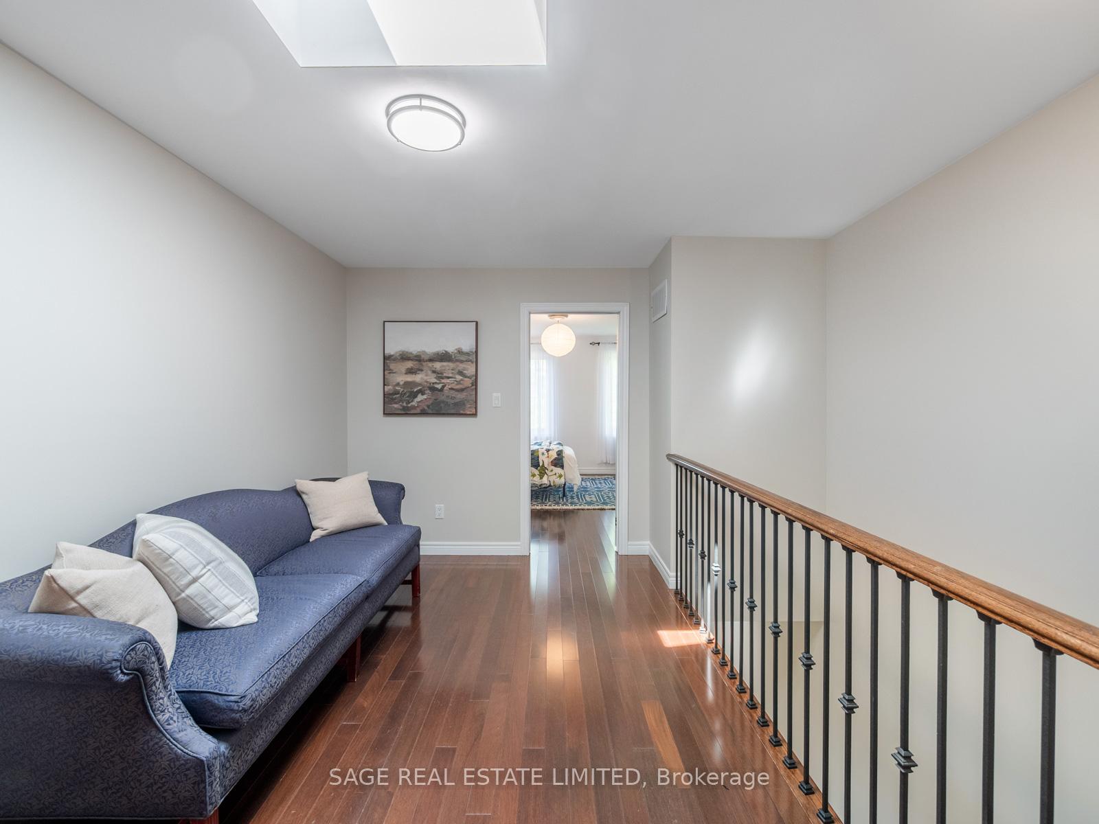 Photo 11 of 251A Chisholm Avenue, Toronto, Woodbine-Lumsden — HOMEH