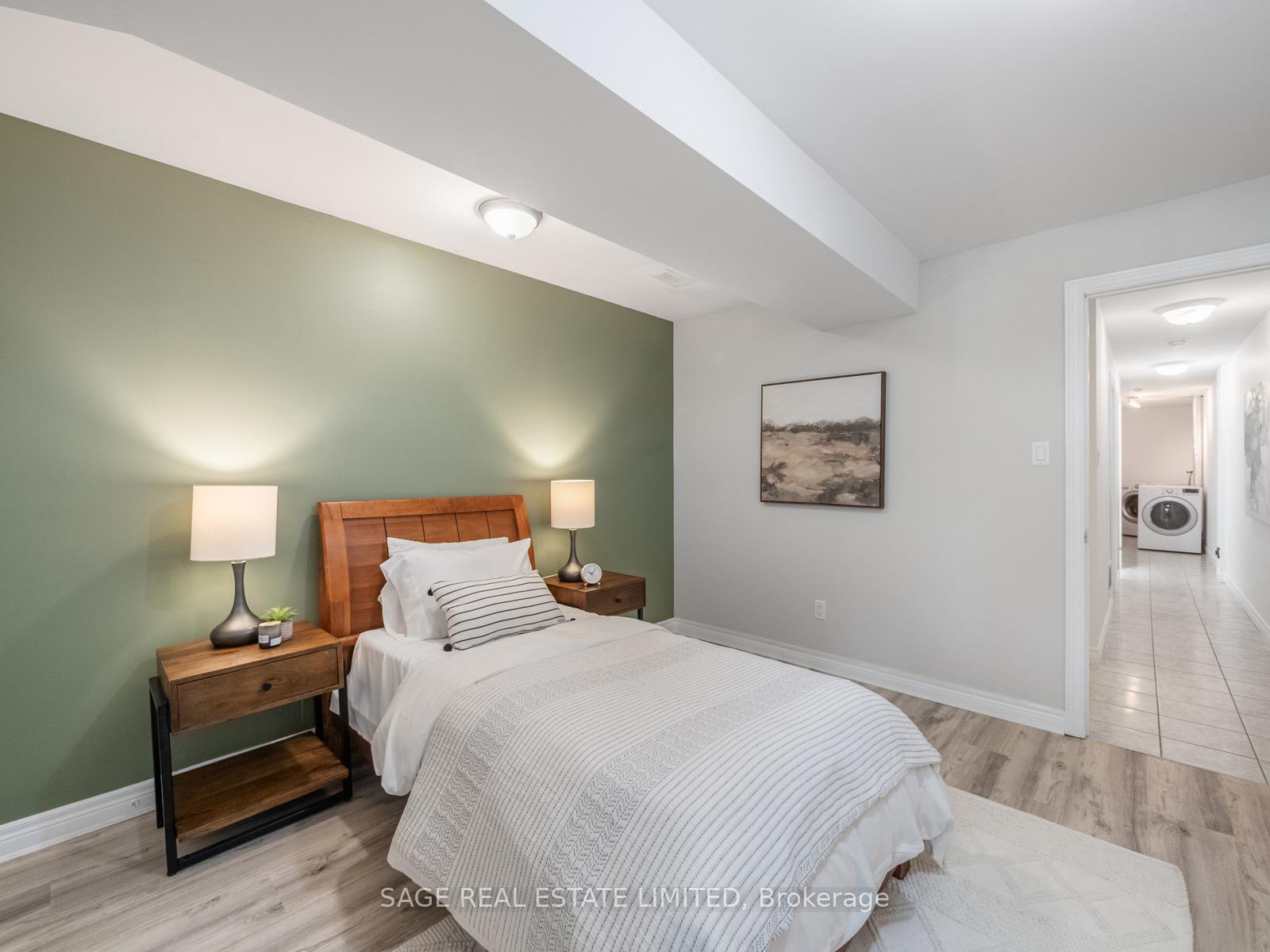 Photo 23 of 251A Chisholm Avenue, Toronto, Woodbine-Lumsden — HOMEH