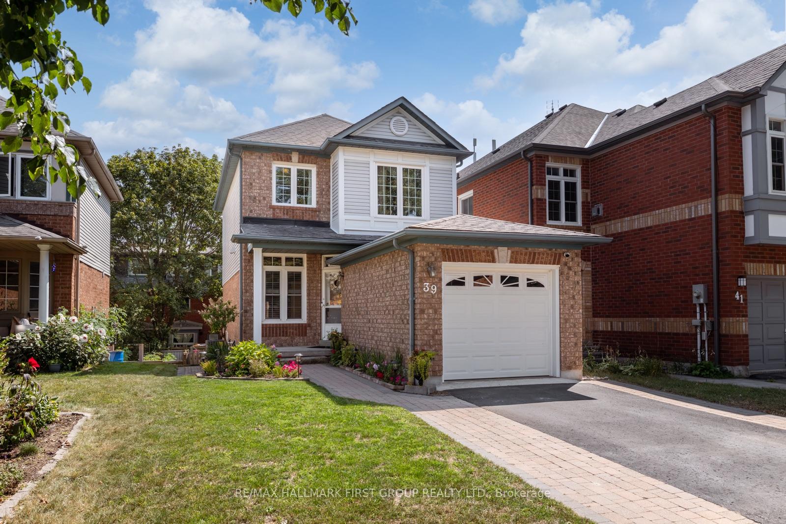 Photo 1 of 39 Bach Avenue, Whitby, Rolling Acres — HOMEH