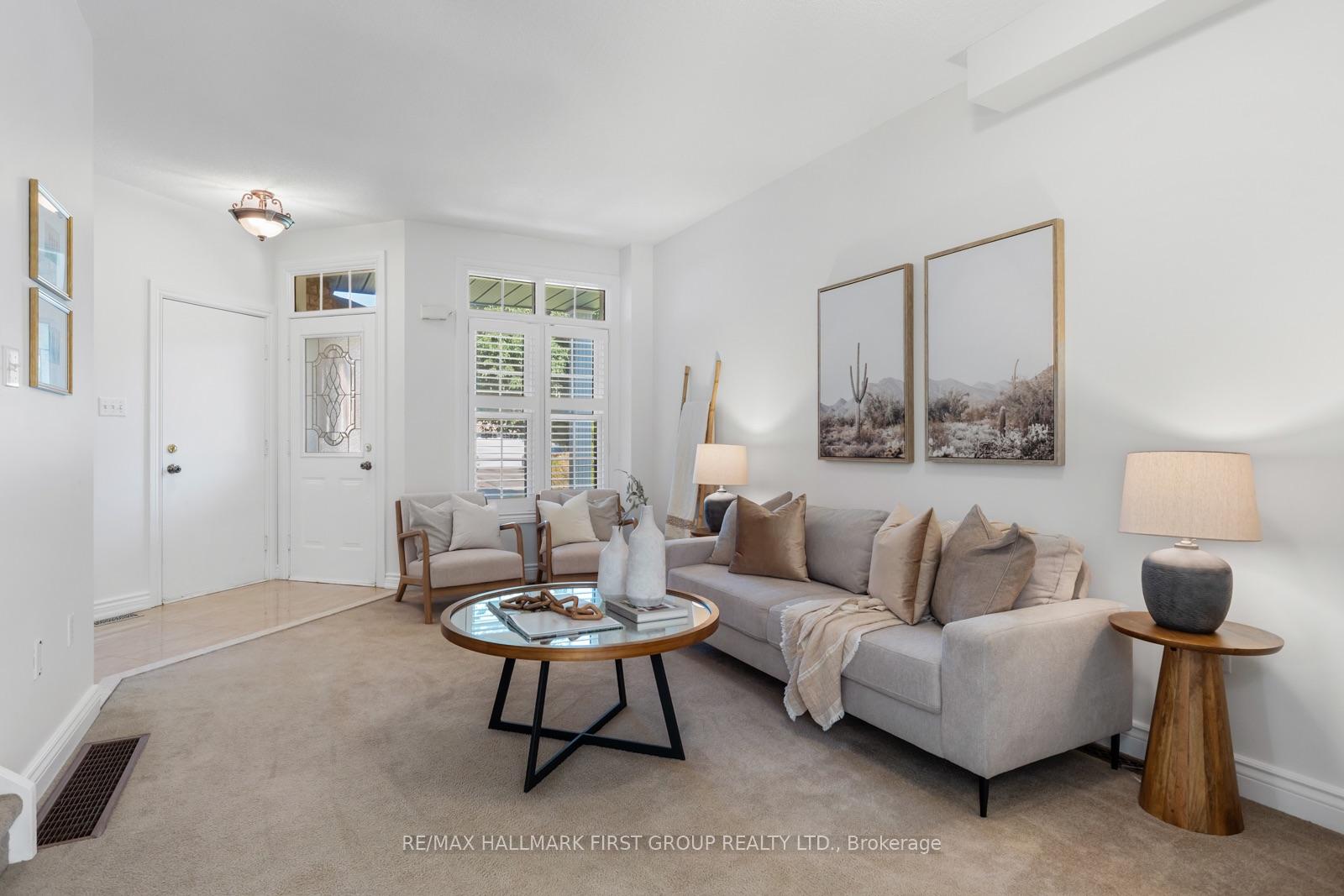 Photo 2 of 39 Bach Avenue, Whitby, Rolling Acres — HOMEH