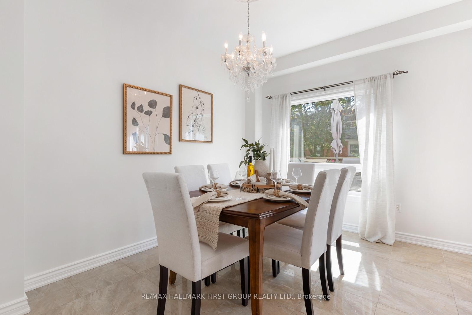 Photo 5 of 39 Bach Avenue, Whitby, Rolling Acres — HOMEH
