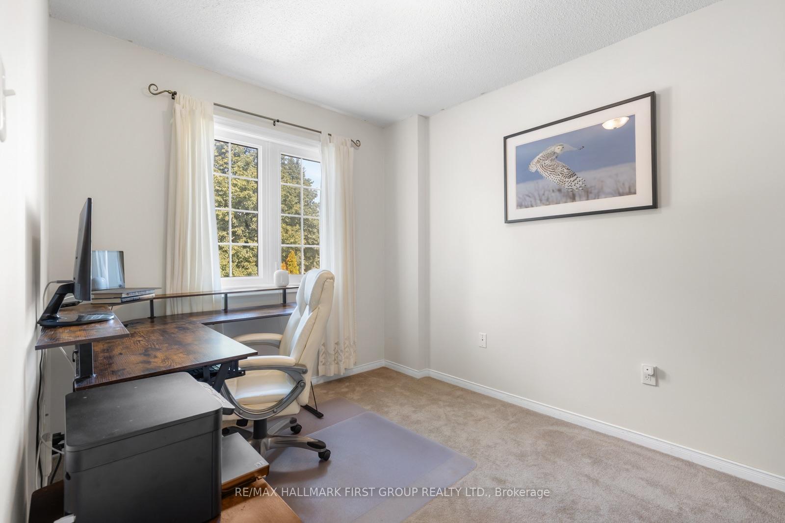 Photo 15 of 39 Bach Avenue, Whitby, Rolling Acres — HOMEH