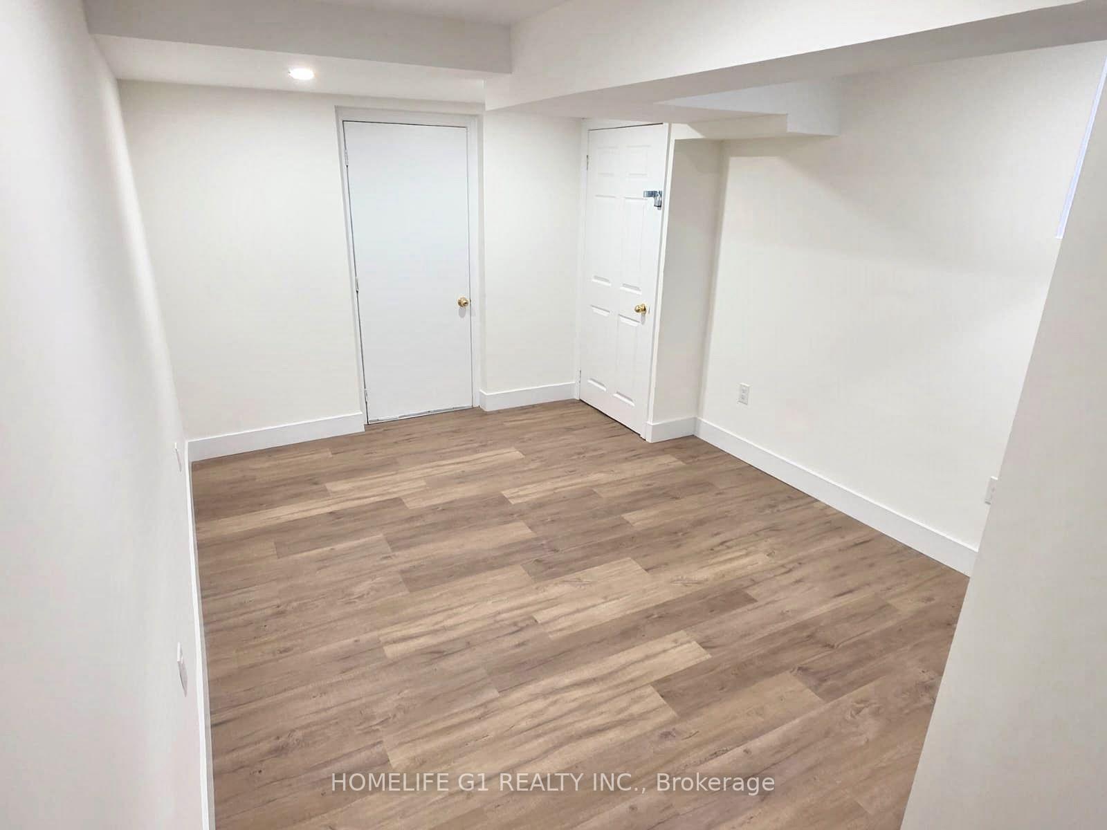 Photo 25 of 62 Dewside Drive, Brampton, Sandringham-Wellington — HOMEH