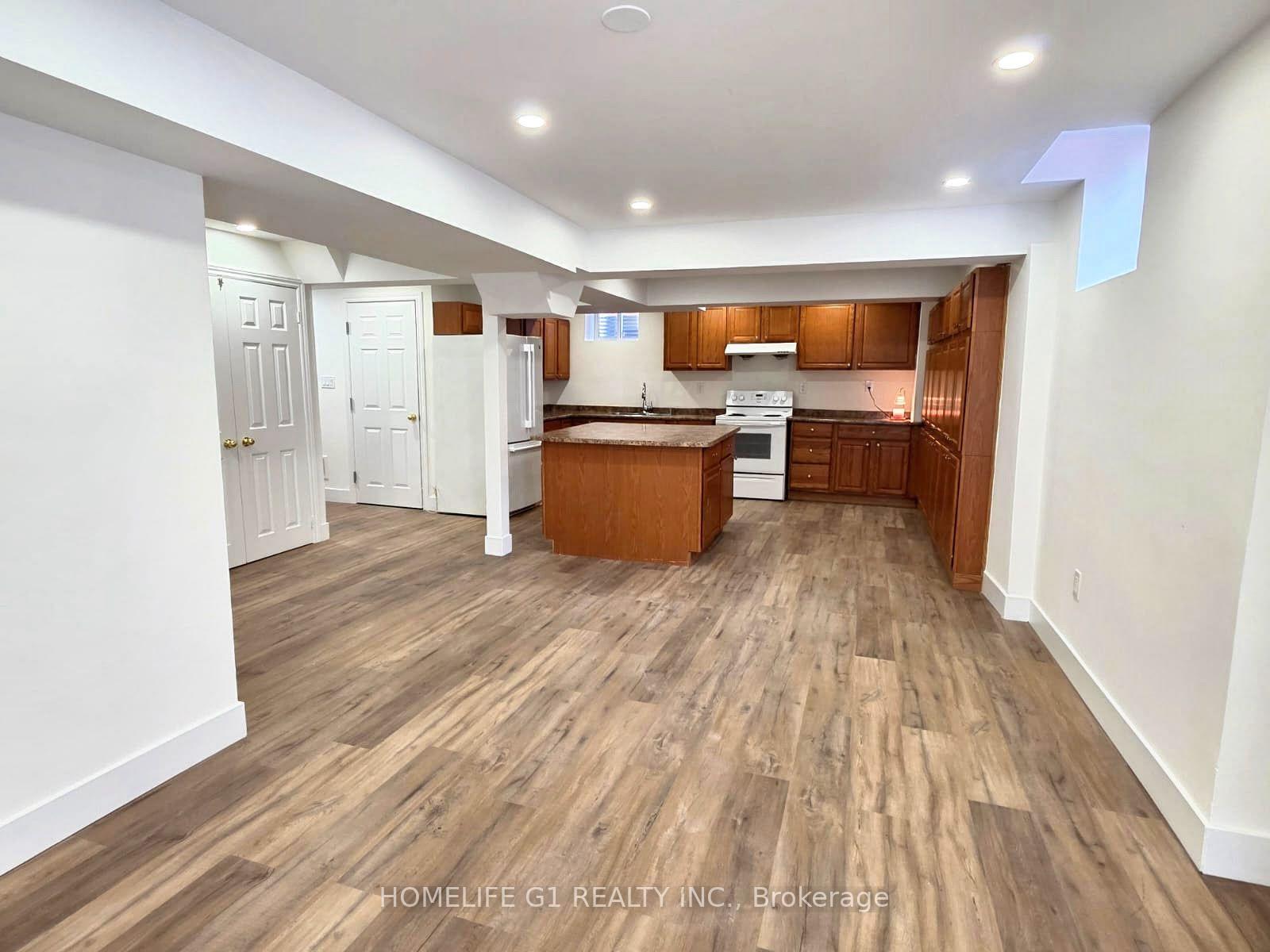 Photo 30 of 62 Dewside Drive, Brampton, Sandringham-Wellington — HOMEH