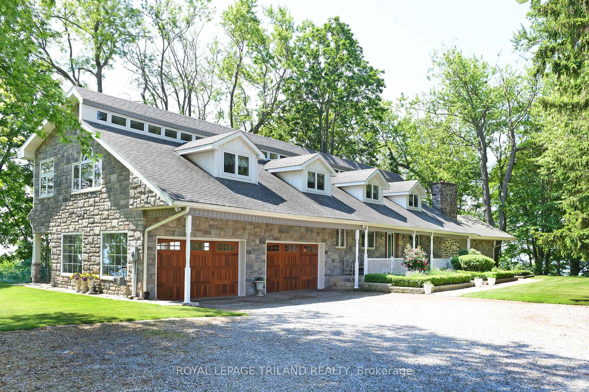 Photo of 7570 Talbot Trail