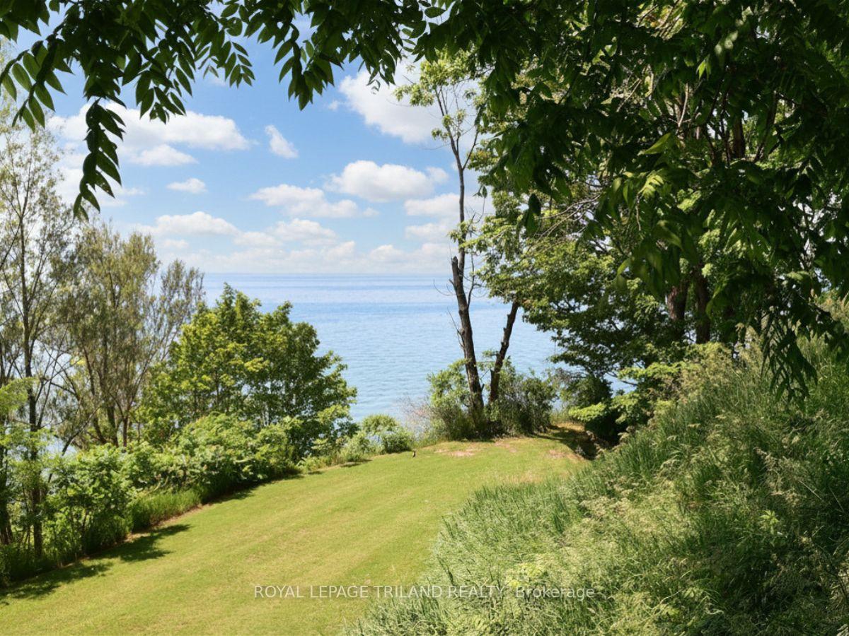 Photo 2 of 7570 Talbot Trail, Chatham-Kent, Blenheim — HOMEH