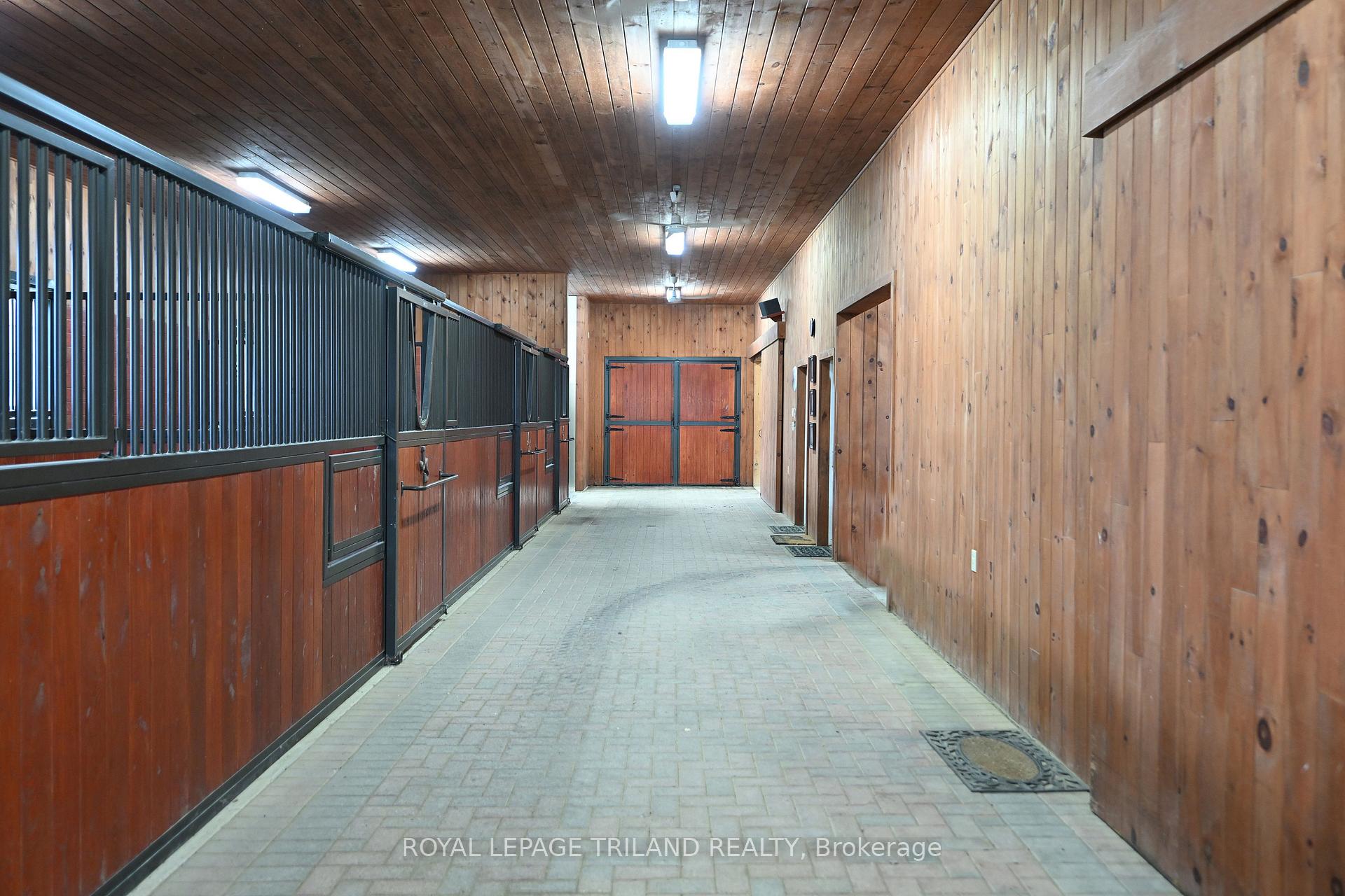 Photo 29 of 7570 Talbot Trail, Chatham-Kent, Blenheim — HOMEH