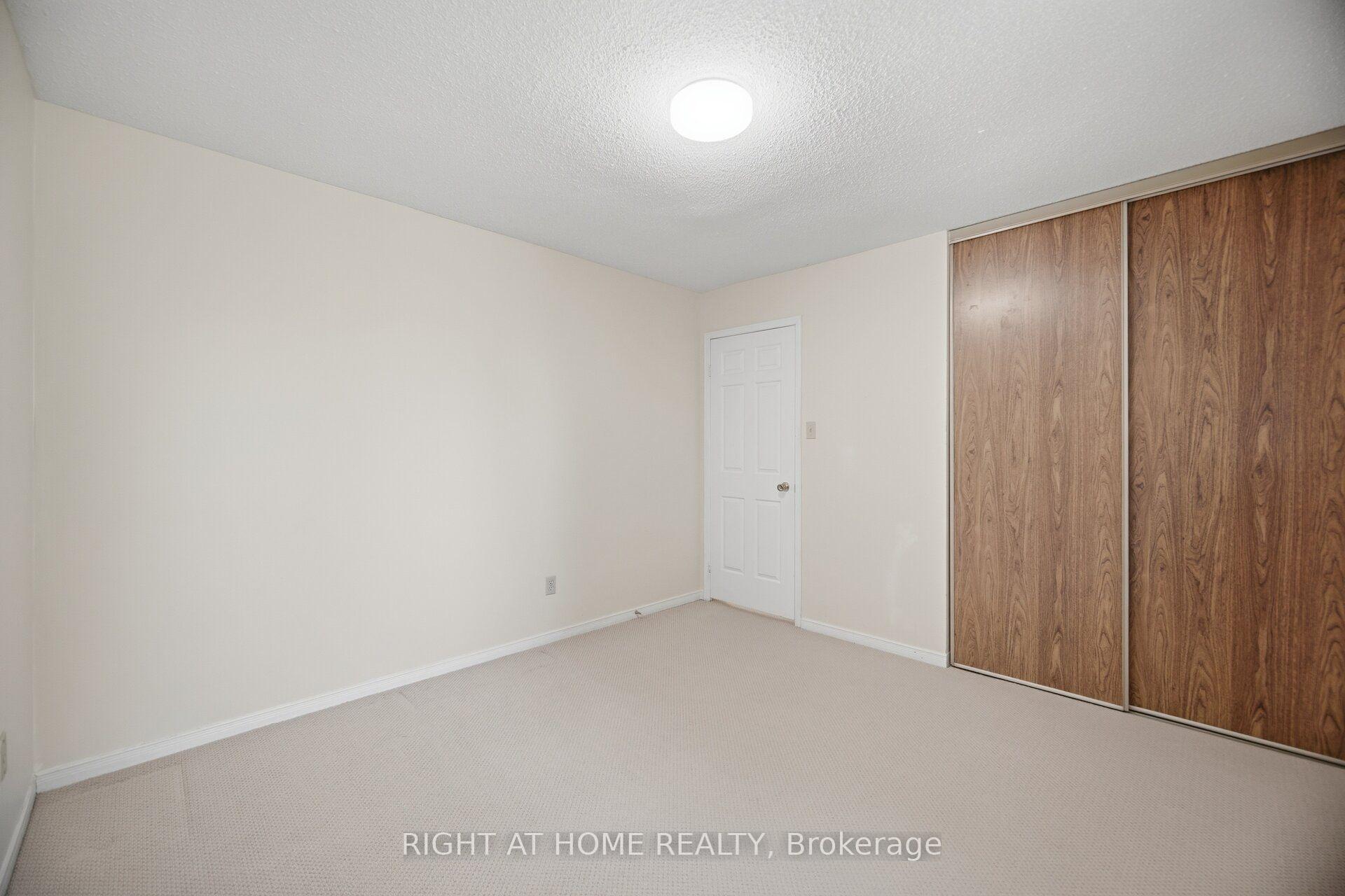Photo 30 of 236 Austin Drive, Markham, Unionville — HOMEH