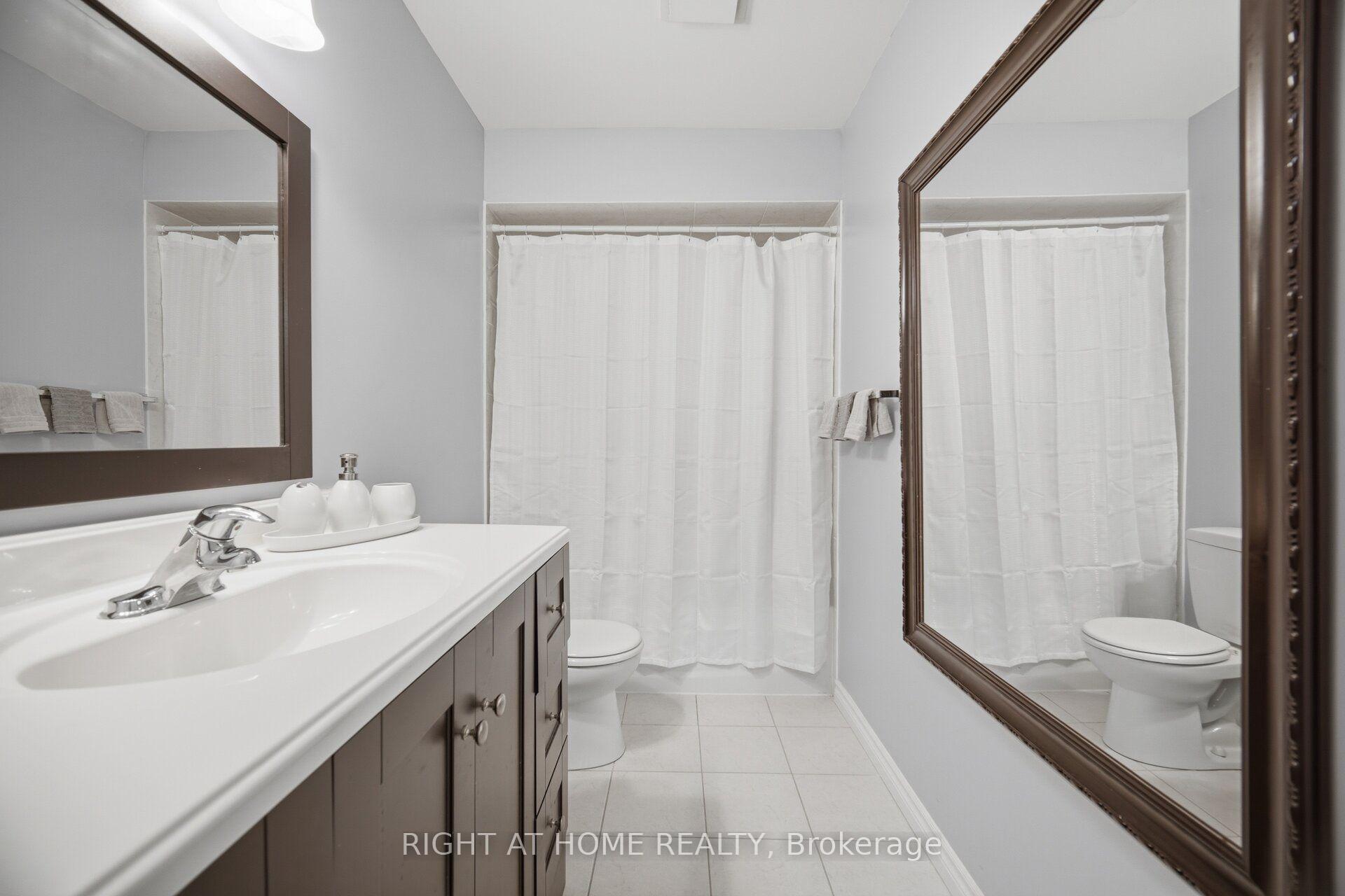 Photo 33 of 236 Austin Drive, Markham, Unionville — HOMEH