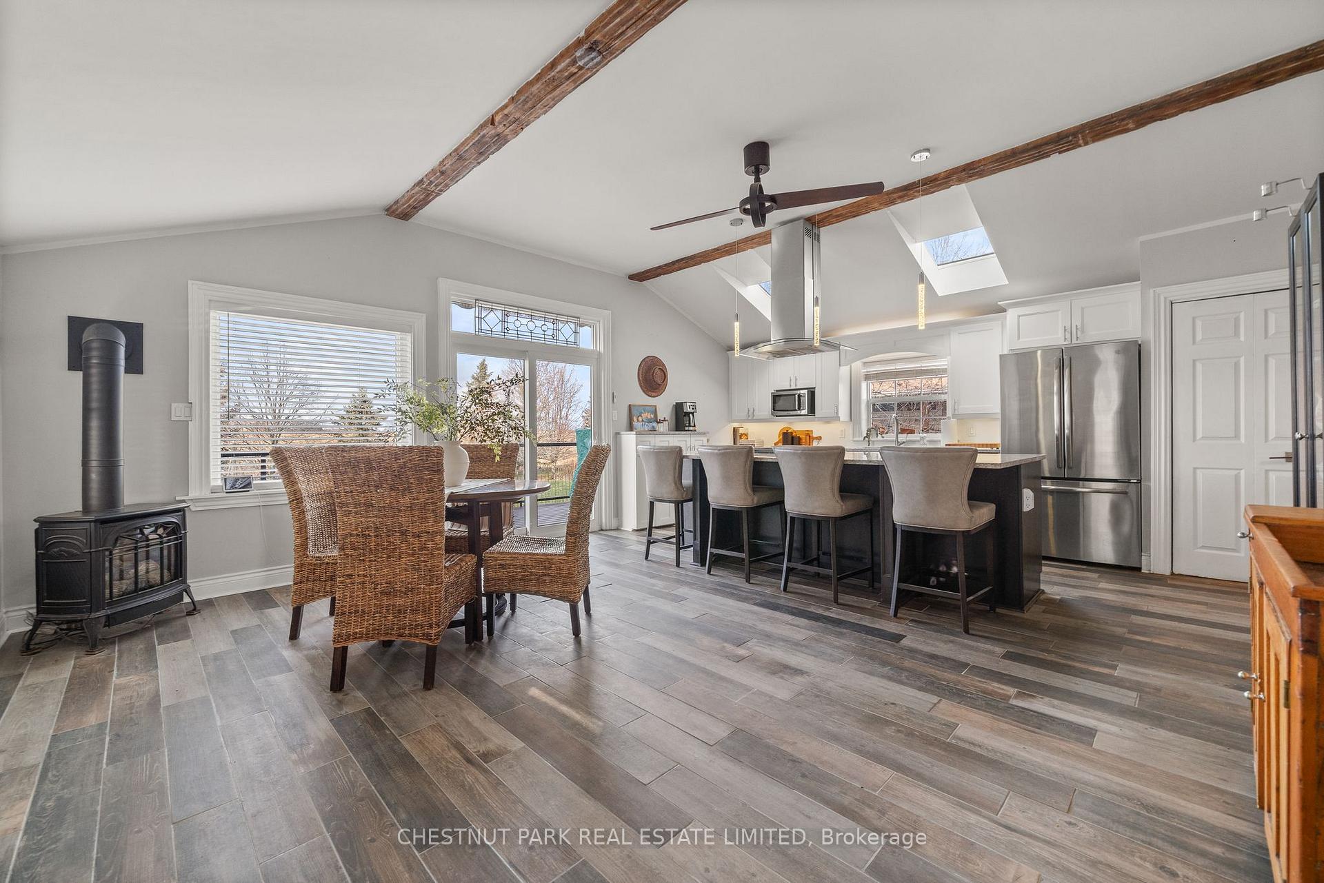 Photo 6 of 14782 Loyalist Parkway, Prince Edward County, Hallowell — HOMEH