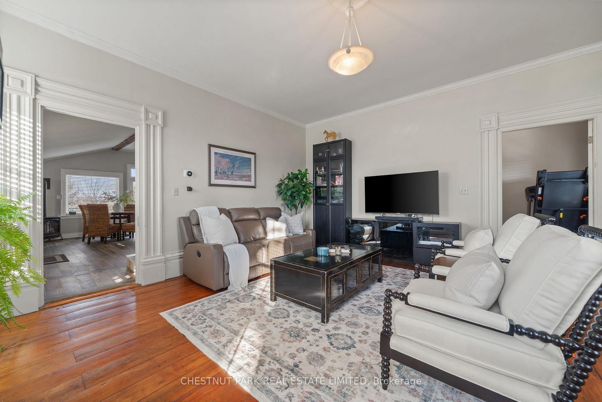 Photo 12 of 14782 Loyalist Parkway, Prince Edward County, Hallowell — HOMEH