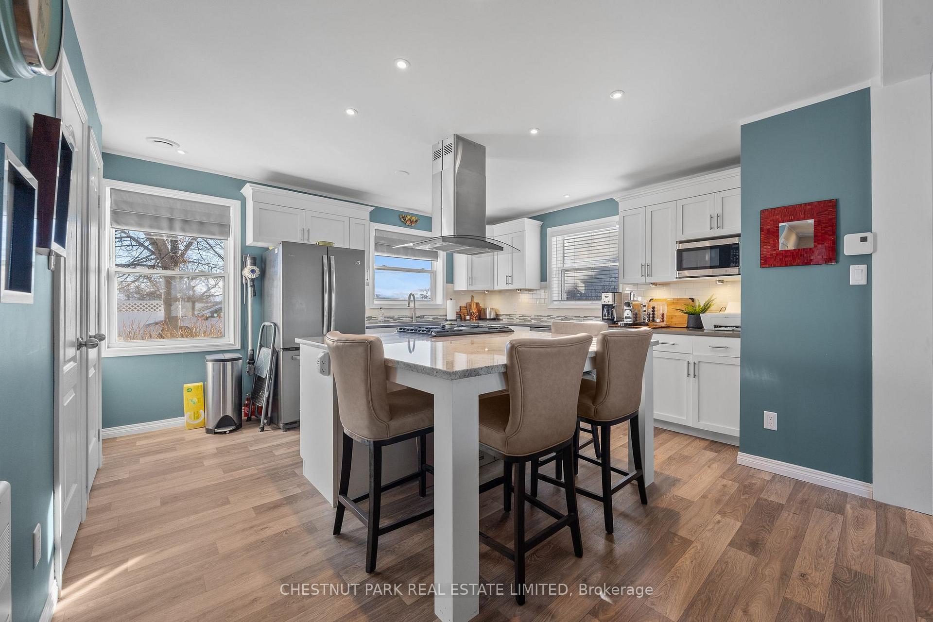 Photo 35 of 14782 Loyalist Parkway, Prince Edward County, Hallowell — HOMEH