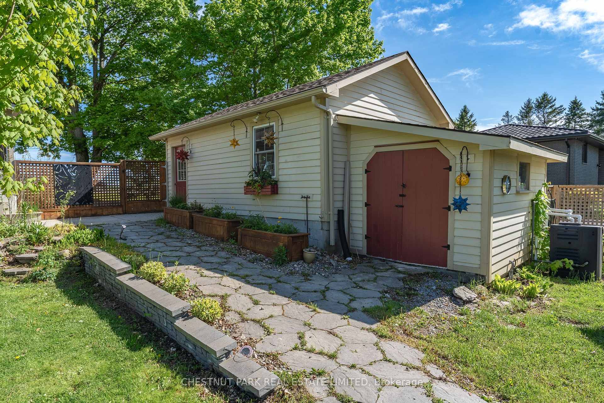 Photo 46 of 14782 Loyalist Parkway, Prince Edward County, Hallowell — HOMEH