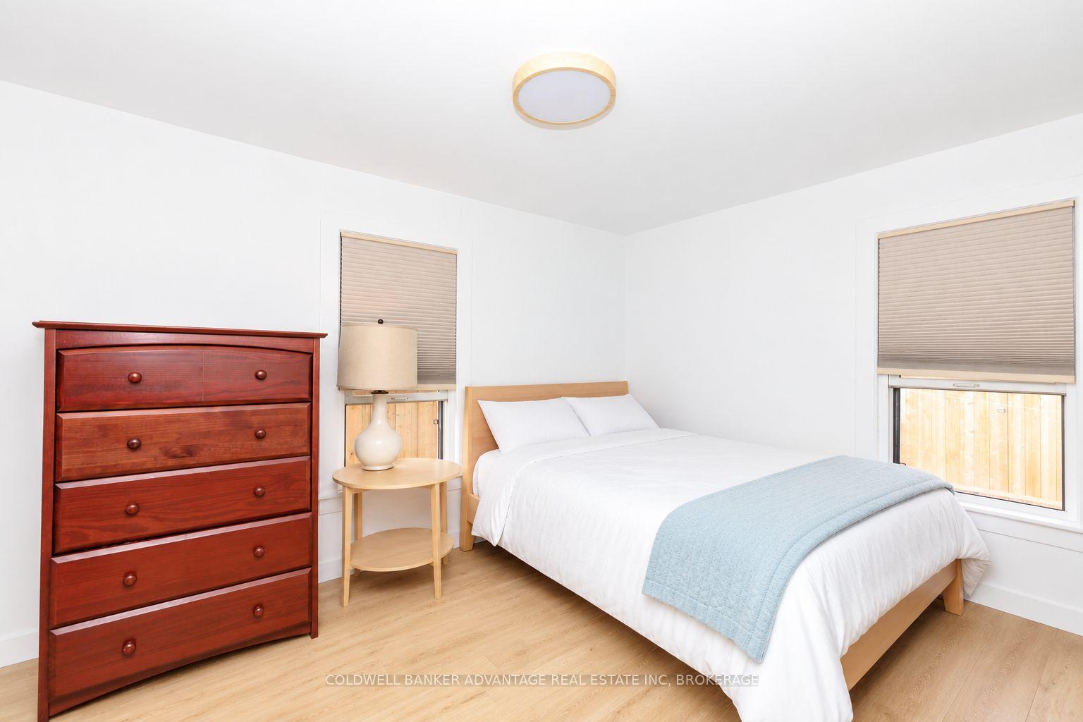 Photo 11 of 13 Duncan Street W, Welland, Lincoln/Crowland — HOMEH