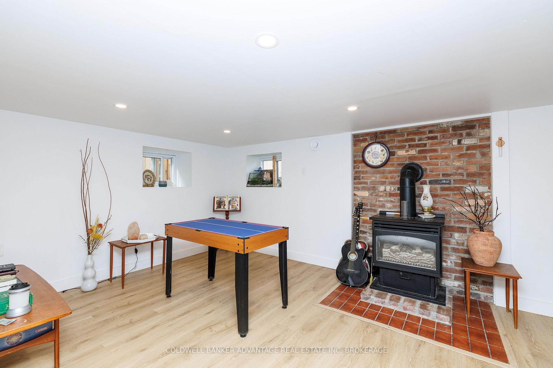 Photo 14 of 13 Duncan Street W, Welland, Lincoln/Crowland — HOMEH