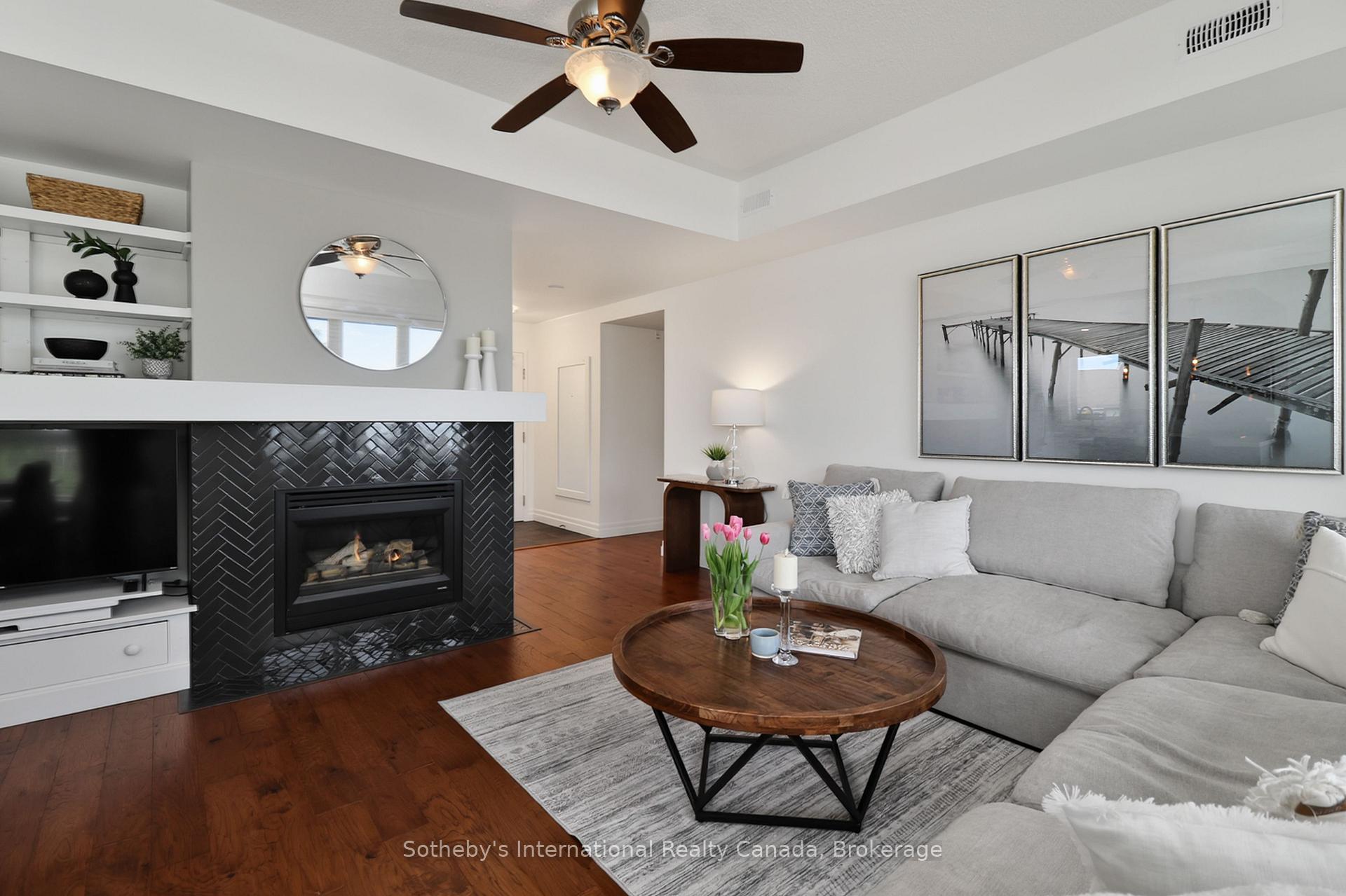 Photo 10 of Unit 3003, 750 Johnston Park Avenue, Collingwood — HOMEH