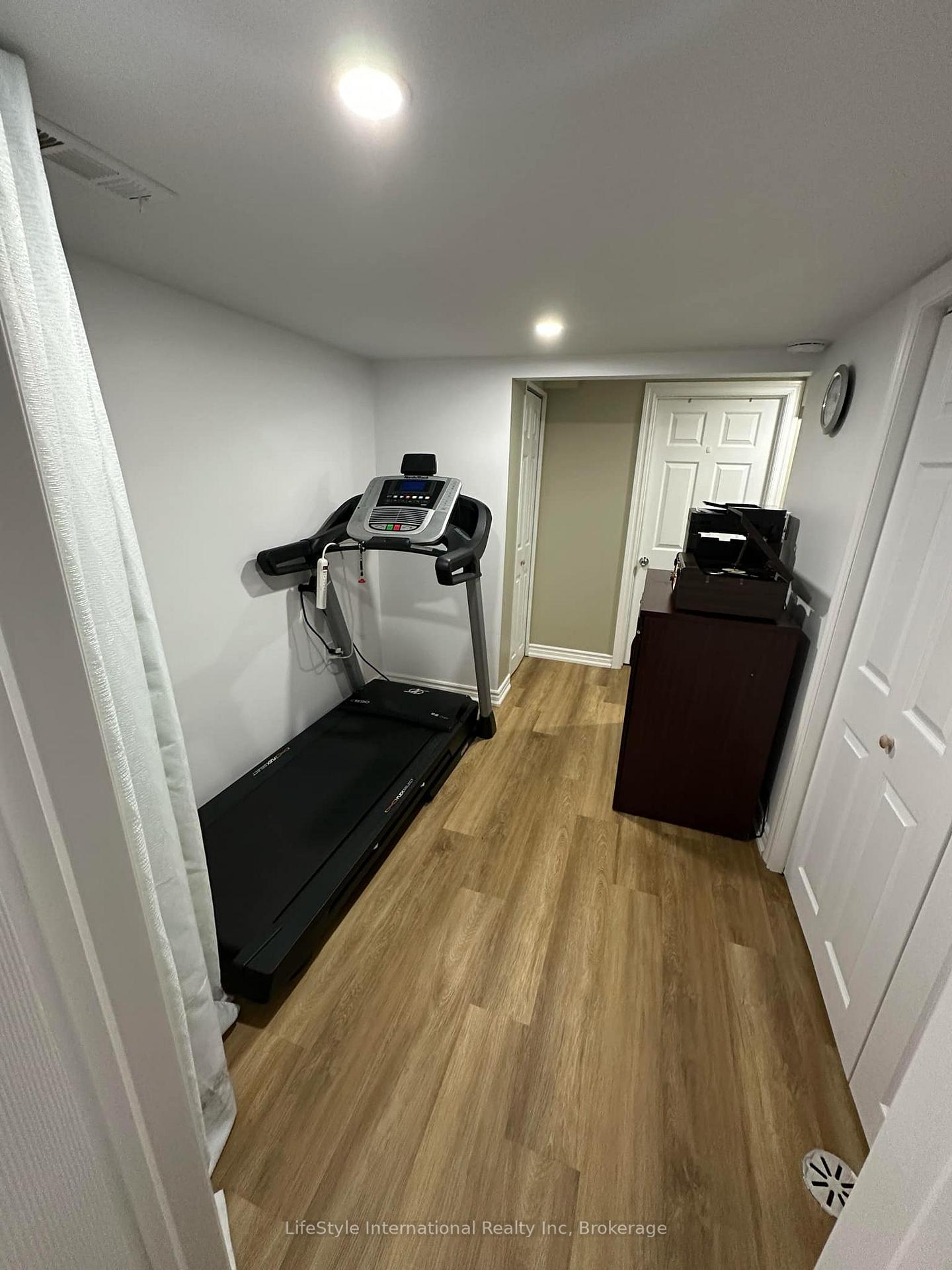 Photo 24 of Unit 4, 5982 Dunn Street, Niagara Falls, Arad/Fallsview — HOMEH