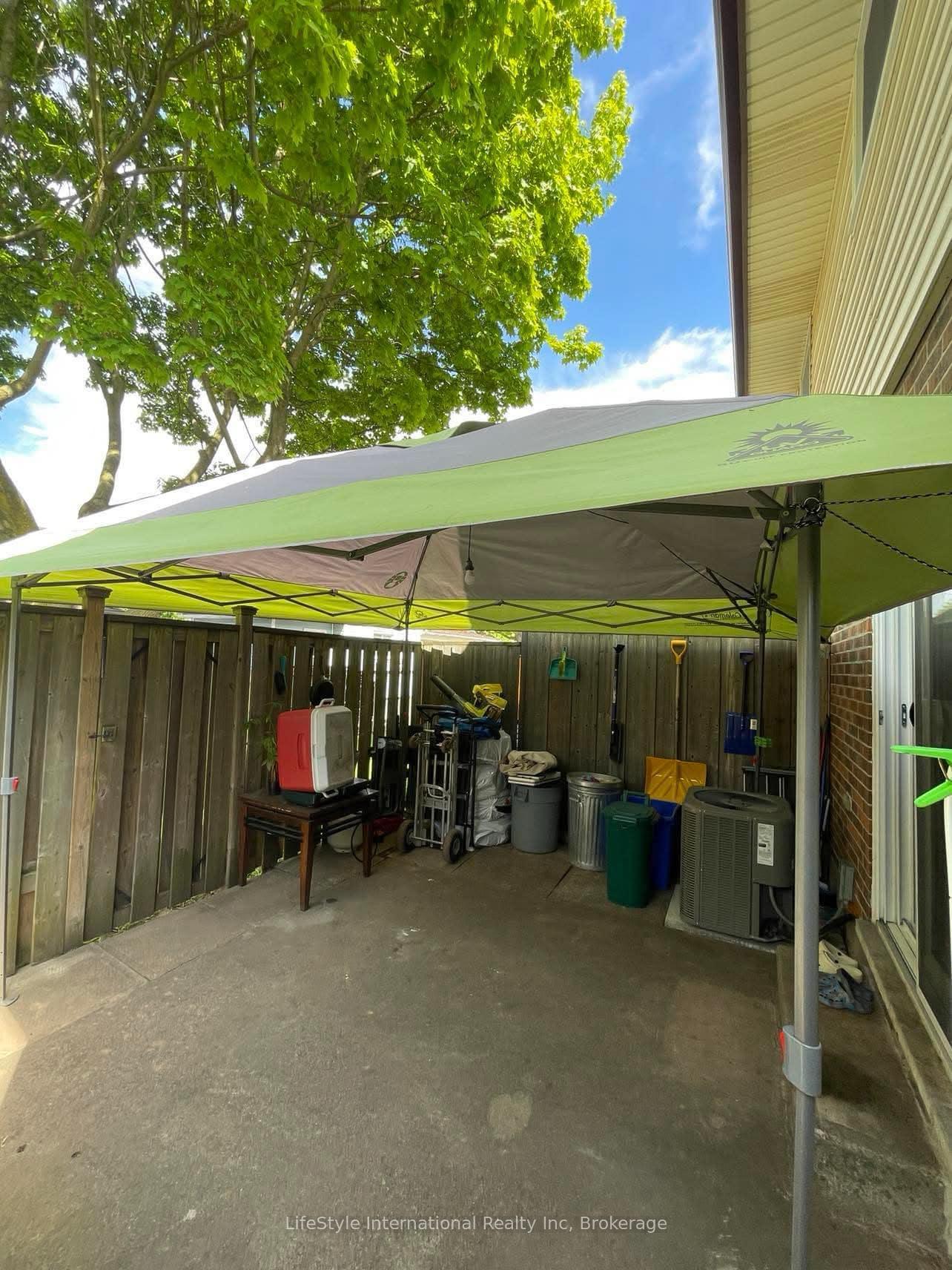 Photo 33 of Unit 4, 5982 Dunn Street, Niagara Falls, Arad/Fallsview — HOMEH
