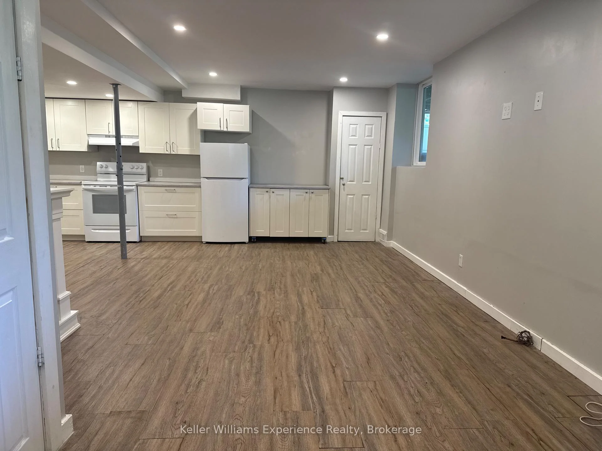Photo 36 of Unit Lower Level, 107 Grandview Road, Tay, Rural Tay — HOMEH
