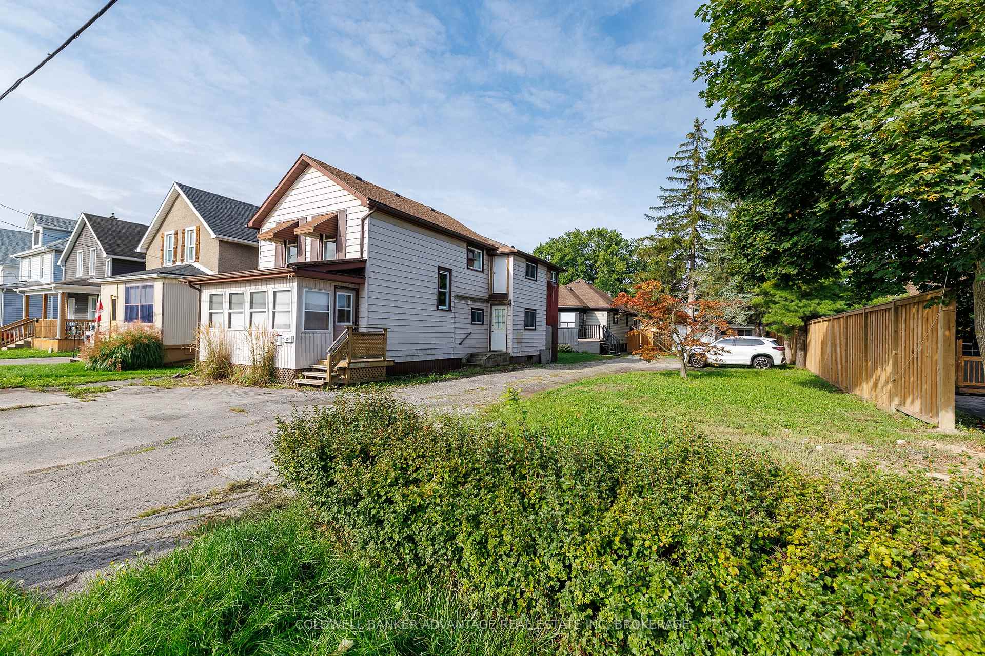 Photo 2 of 13/15 Duncan Street W, Welland, Lincoln/Crowland — HOMEH