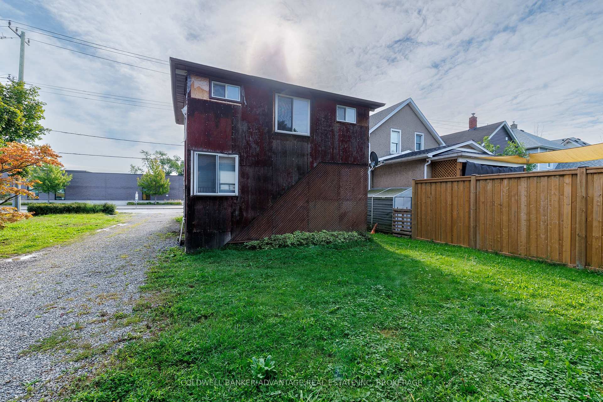 Photo 34 of 13/15 Duncan Street W, Welland, Lincoln/Crowland — HOMEH