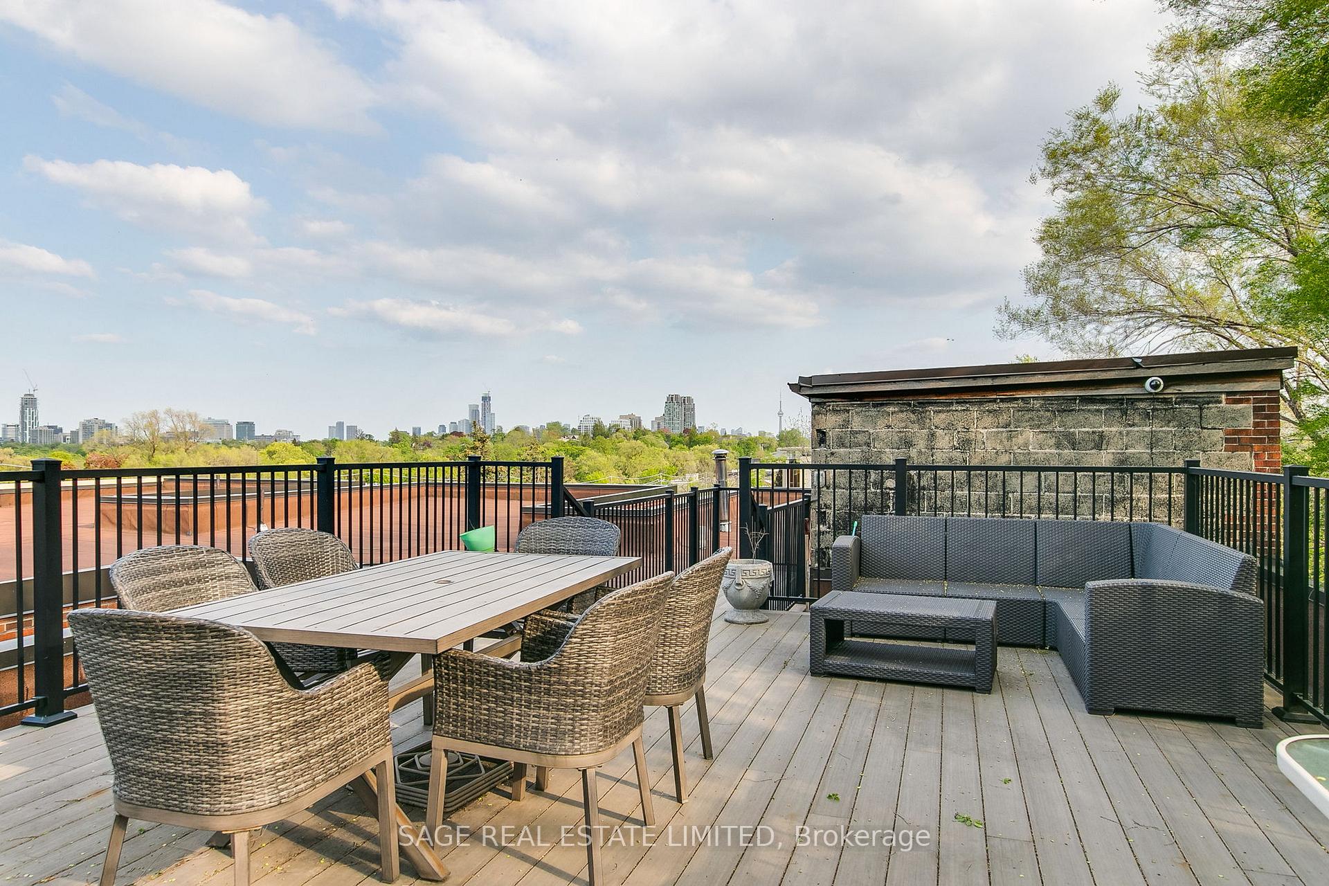 Photo 19 of Unit 204, 1840 Bathurst Street, Toronto, Humewood-Cedarvale — HOMEH