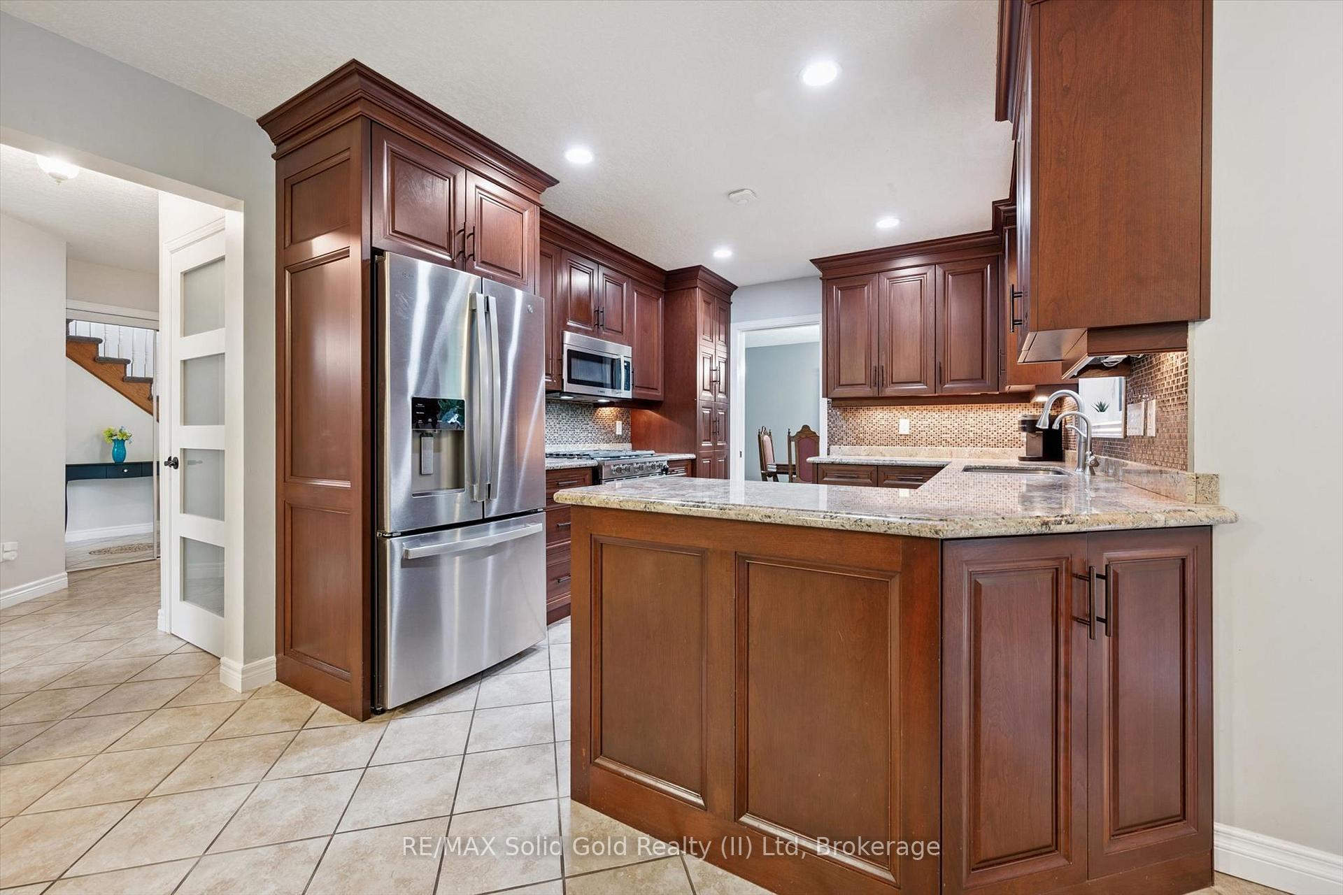 Photo 11 of 10 Merner Place, Wilmot, New Hamburg — HOMEH