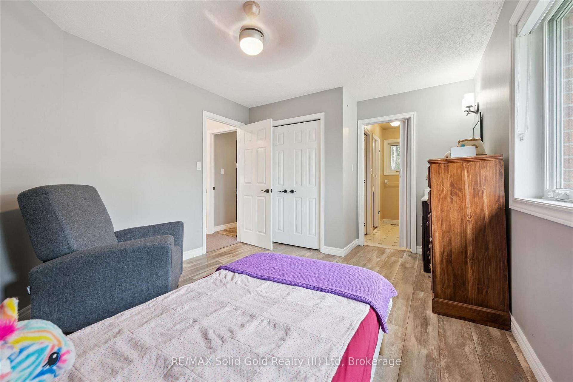 Photo 22 of 10 Merner Place, Wilmot, New Hamburg — HOMEH
