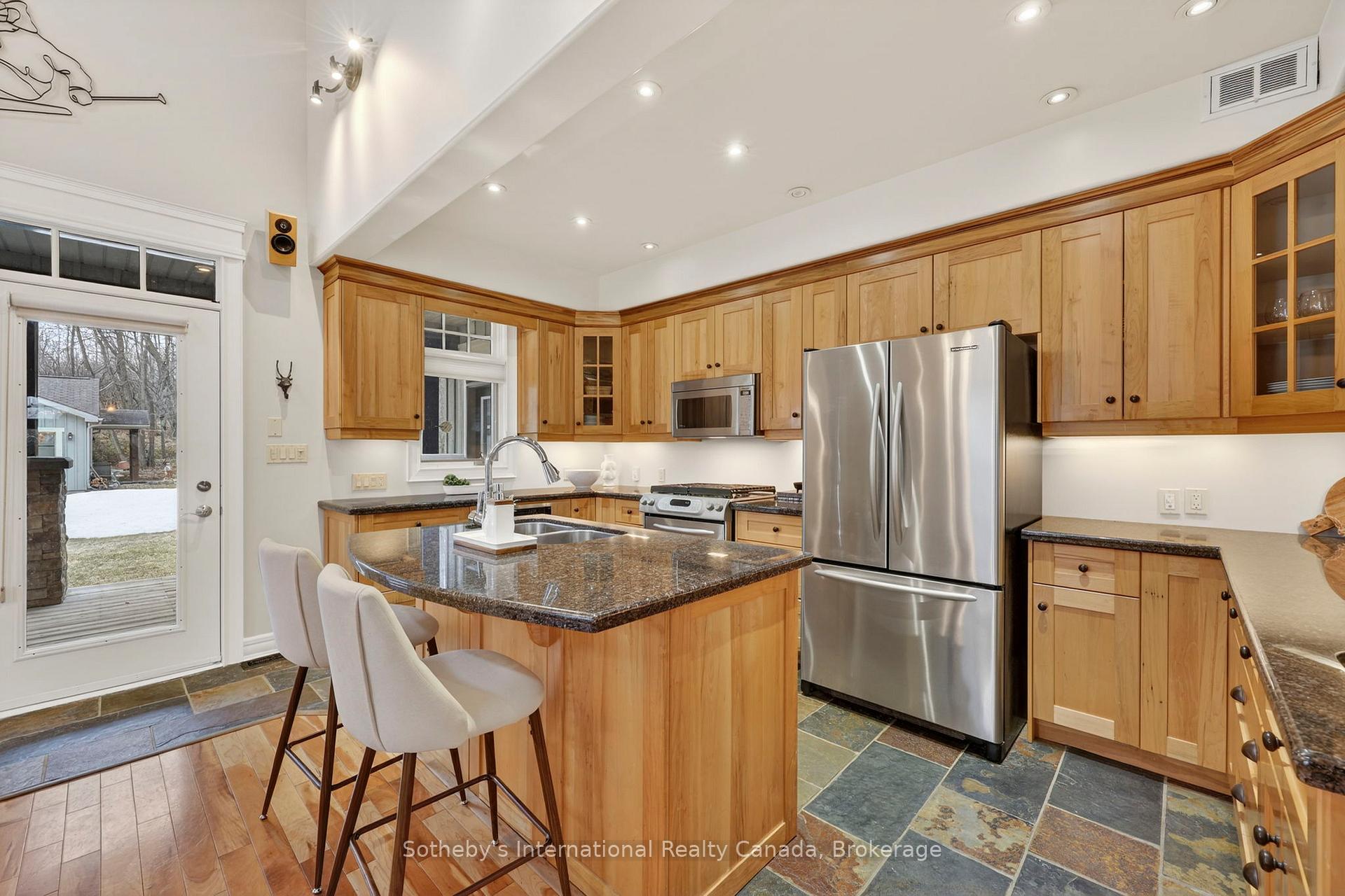 Photo 12 of 160 Sunset Boulevard, Blue Mountains — HOMEH