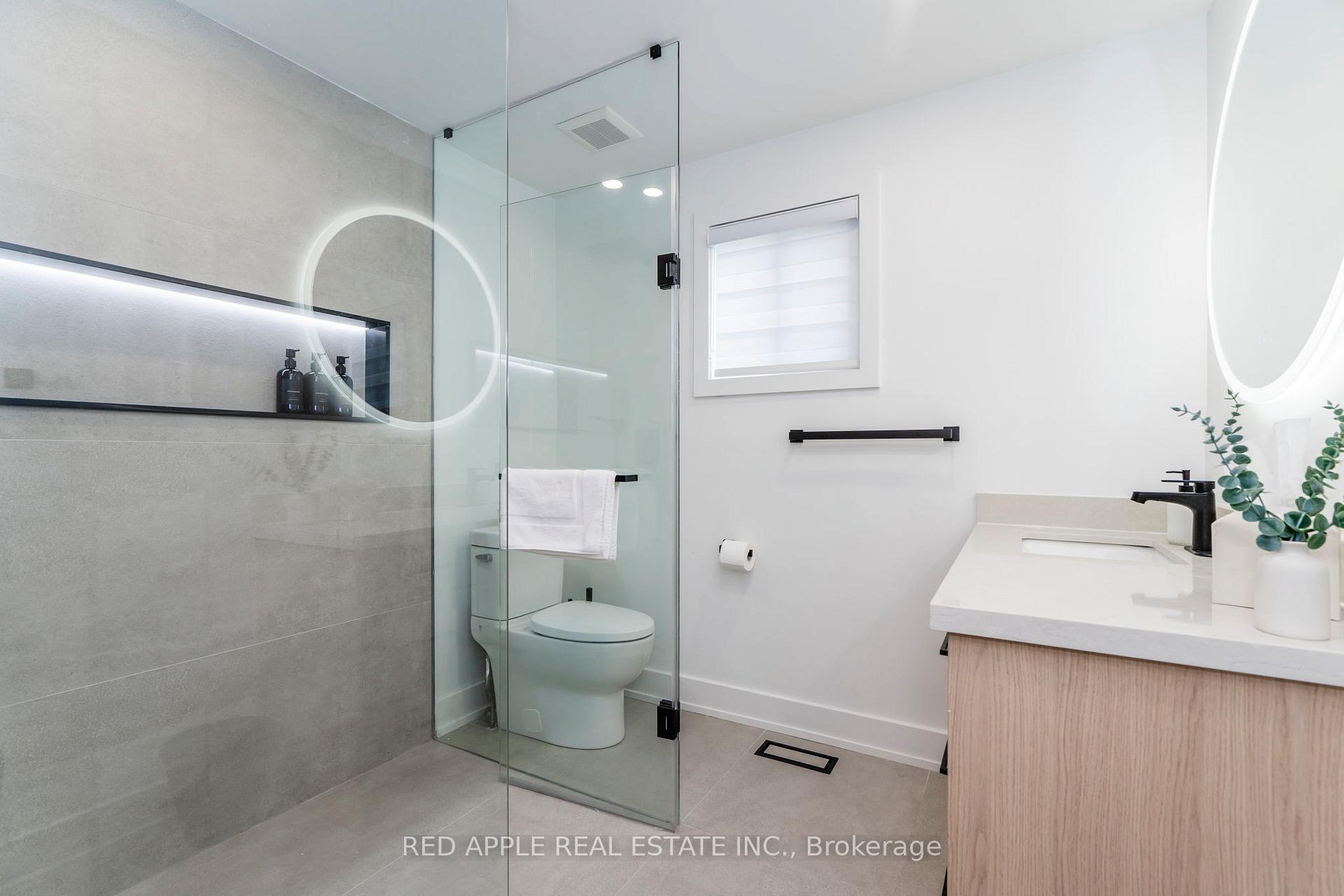 Photo 17 of 205 Hoyt Avenue, Tay, Victoria Harbour — HOMEH