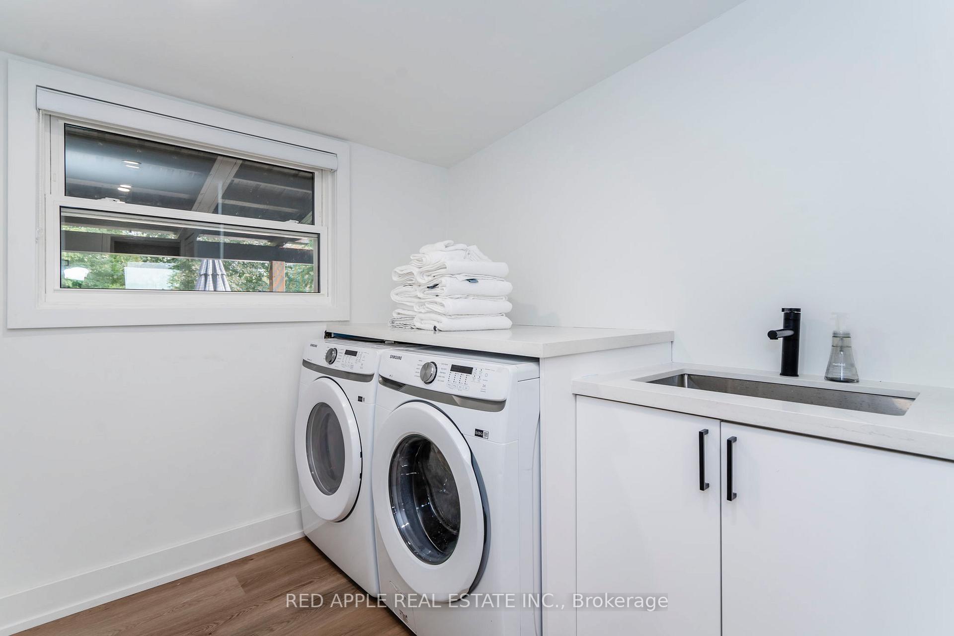 Photo 26 of 205 Hoyt Avenue, Tay, Victoria Harbour — HOMEH