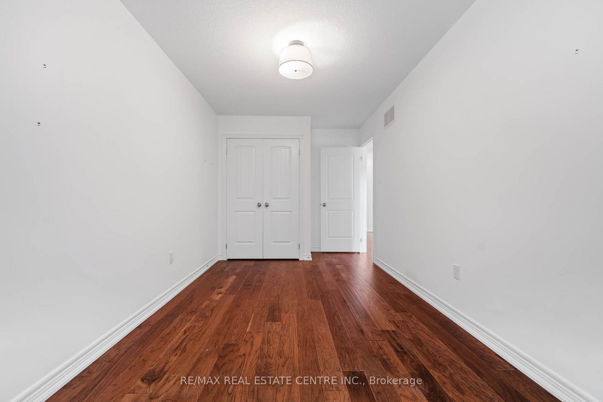 Photo 25 of 19 Laverty Crescent, Orangeville — HOMEH