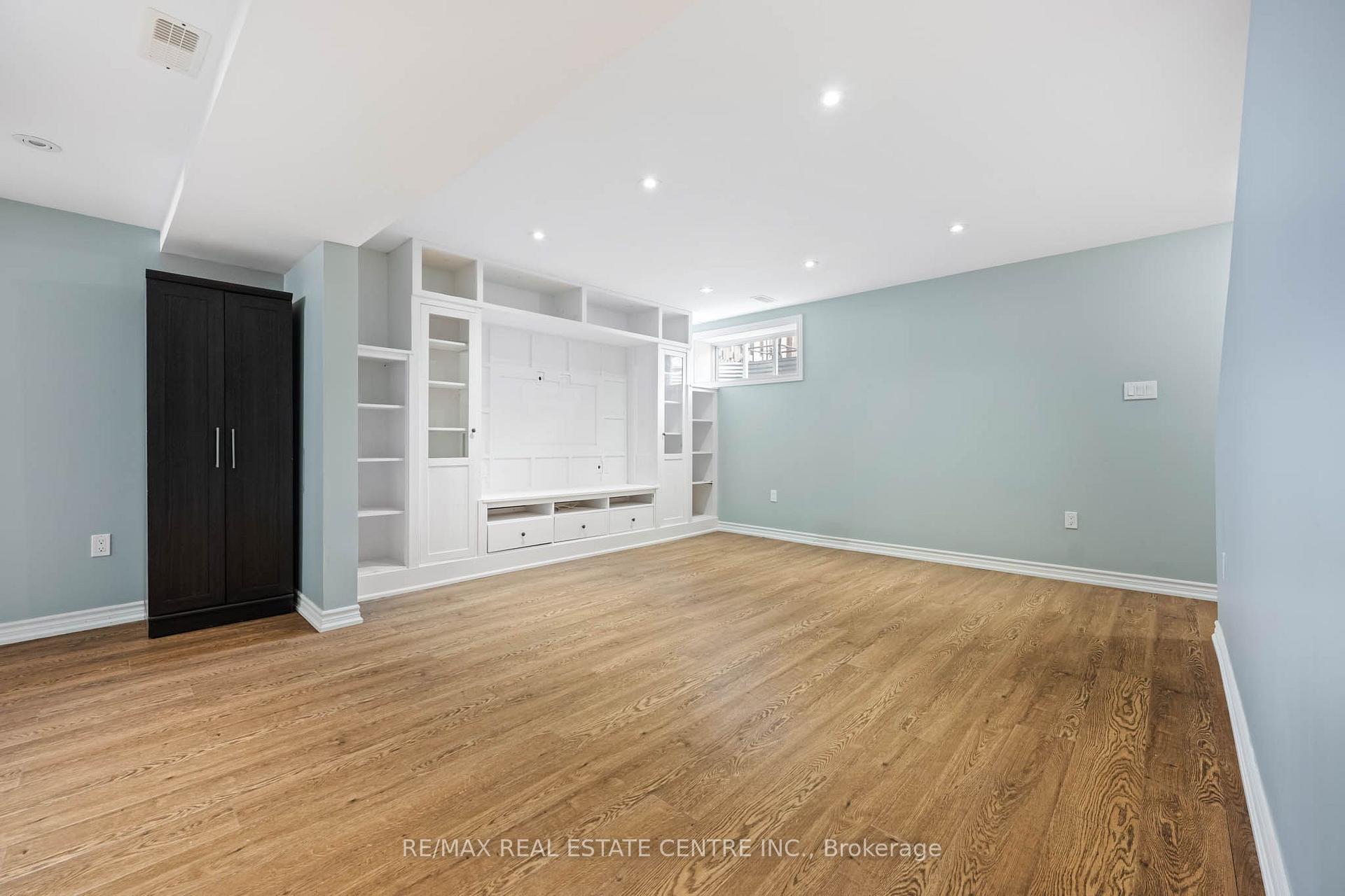 Photo 31 of 19 Laverty Crescent, Orangeville — HOMEH