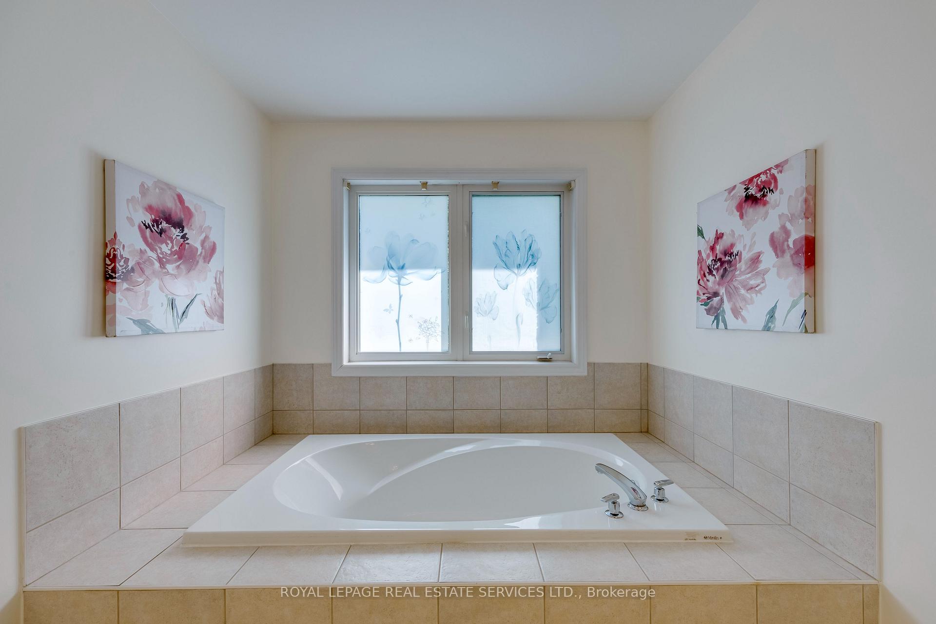 Photo 26 of 2346 Salcome Drive, Oakville, Joshua Creek — HOMEH