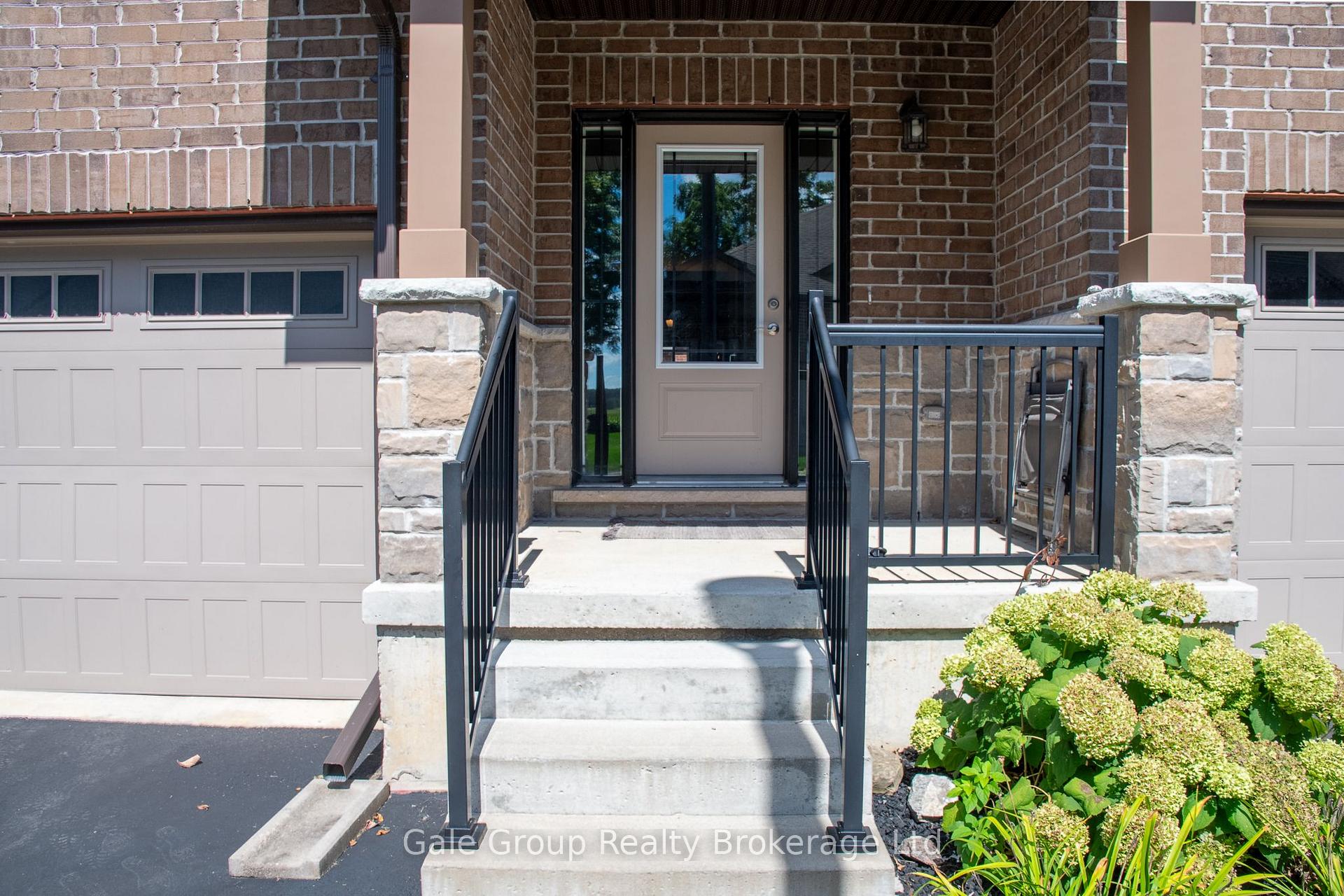 Photo 5 of 42 Serviceberry Lane, Norfolk, Simcoe — HOMEH