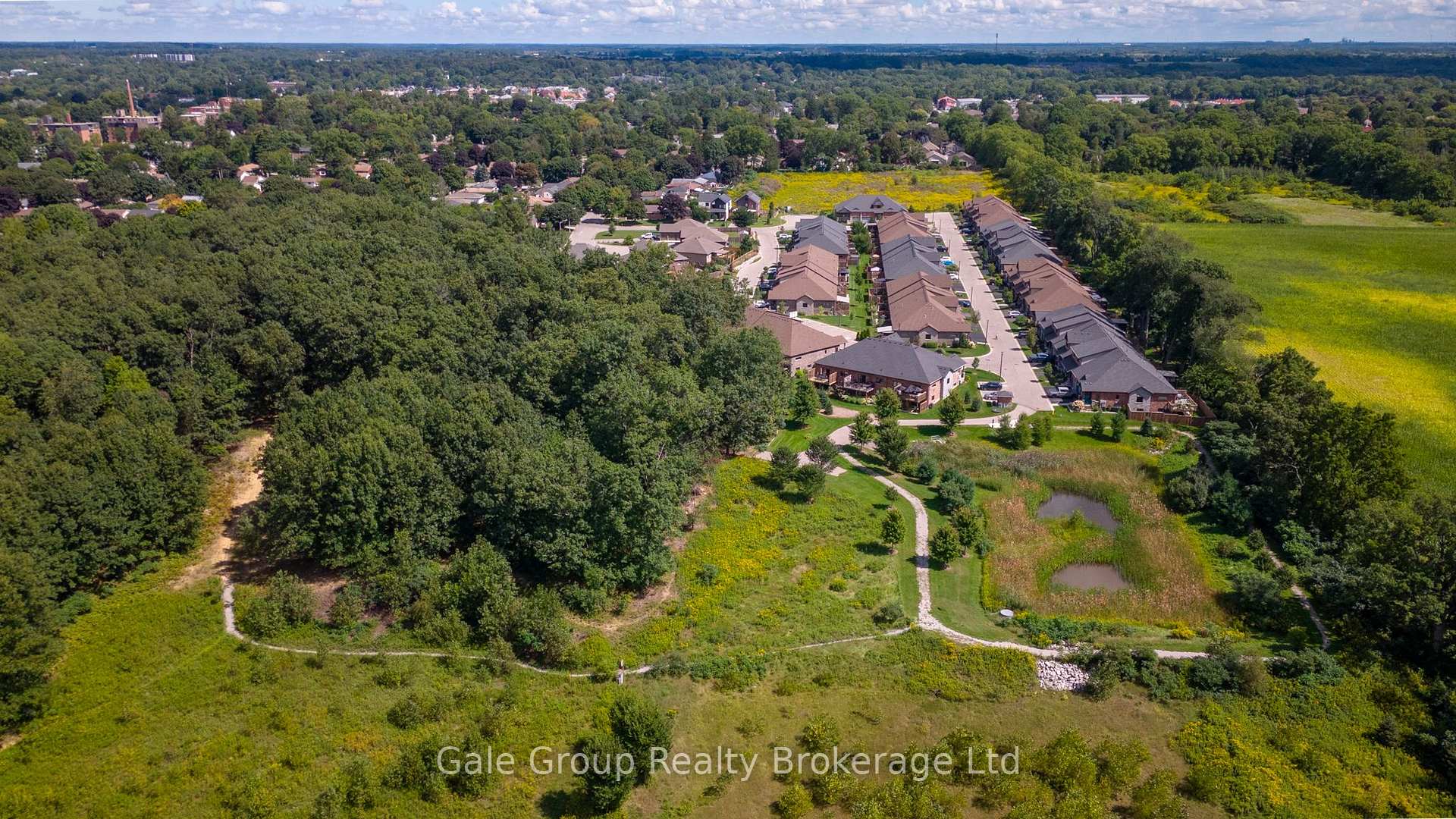 Photo 9 of 42 Serviceberry Lane, Norfolk, Simcoe — HOMEH