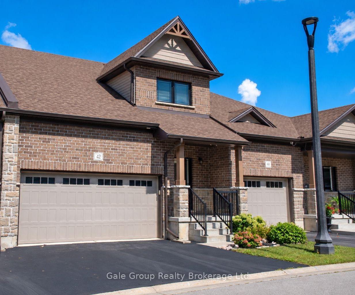 Photo 3 of 42 Serviceberry Lane, Norfolk, Simcoe — HOMEH