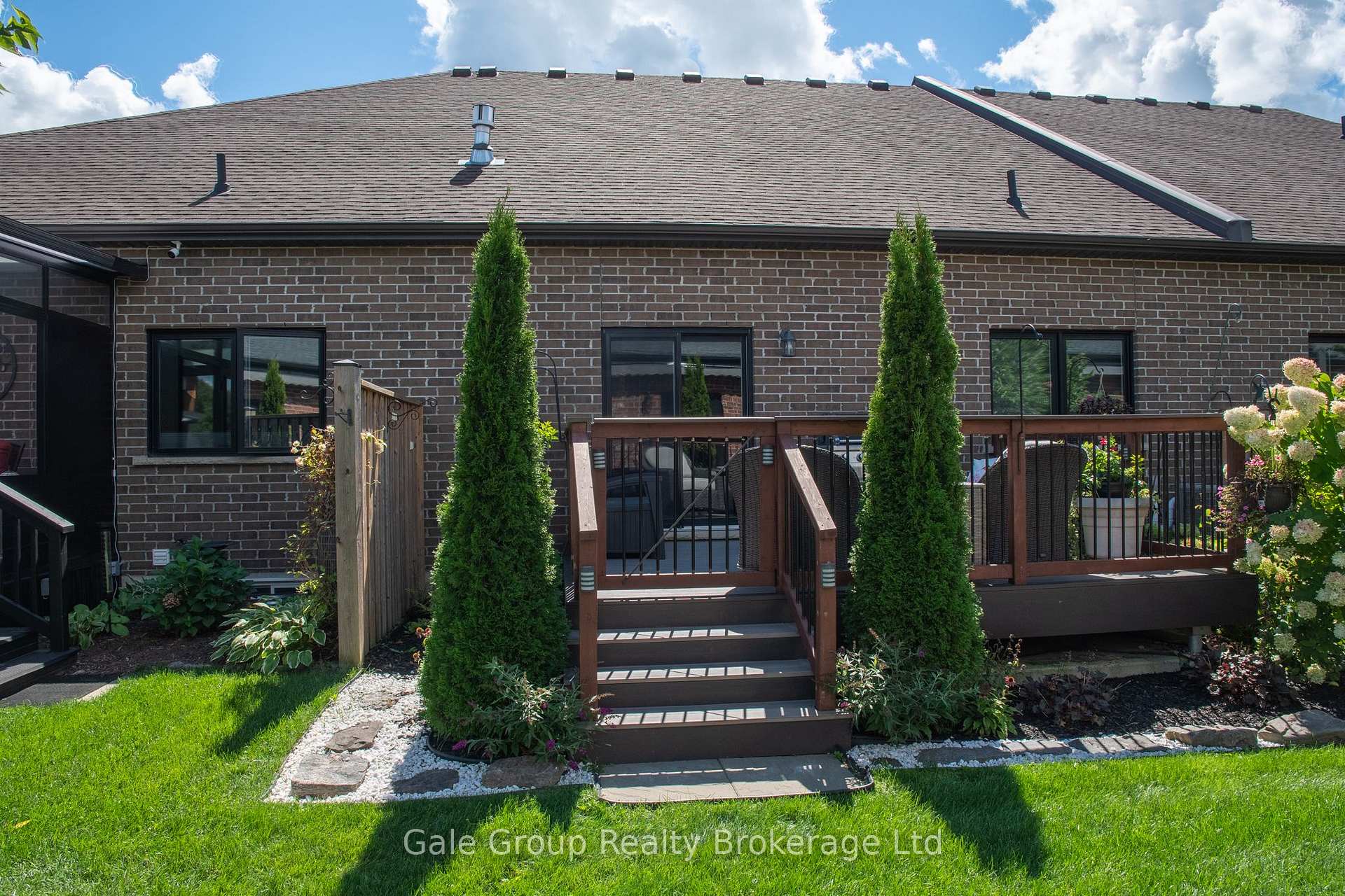 Photo 27 of 42 Serviceberry Lane, Norfolk, Simcoe — HOMEH