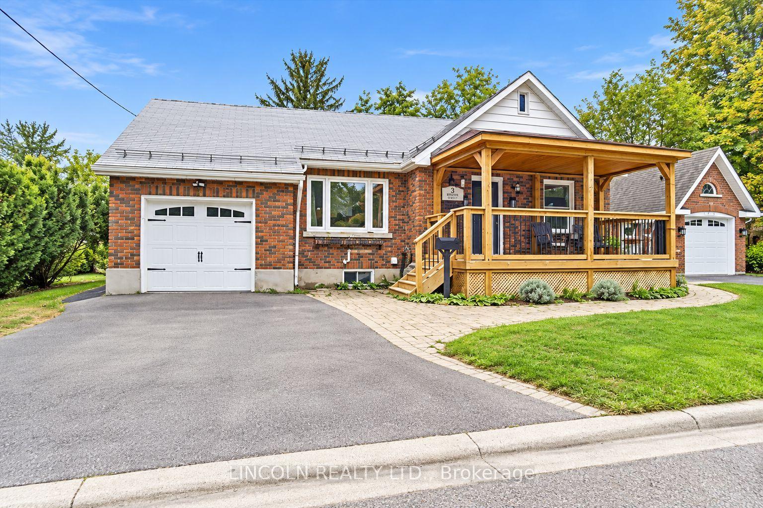 Photo 2 of 3 Brown Street, Clarington, Bowmanville — HOMEH