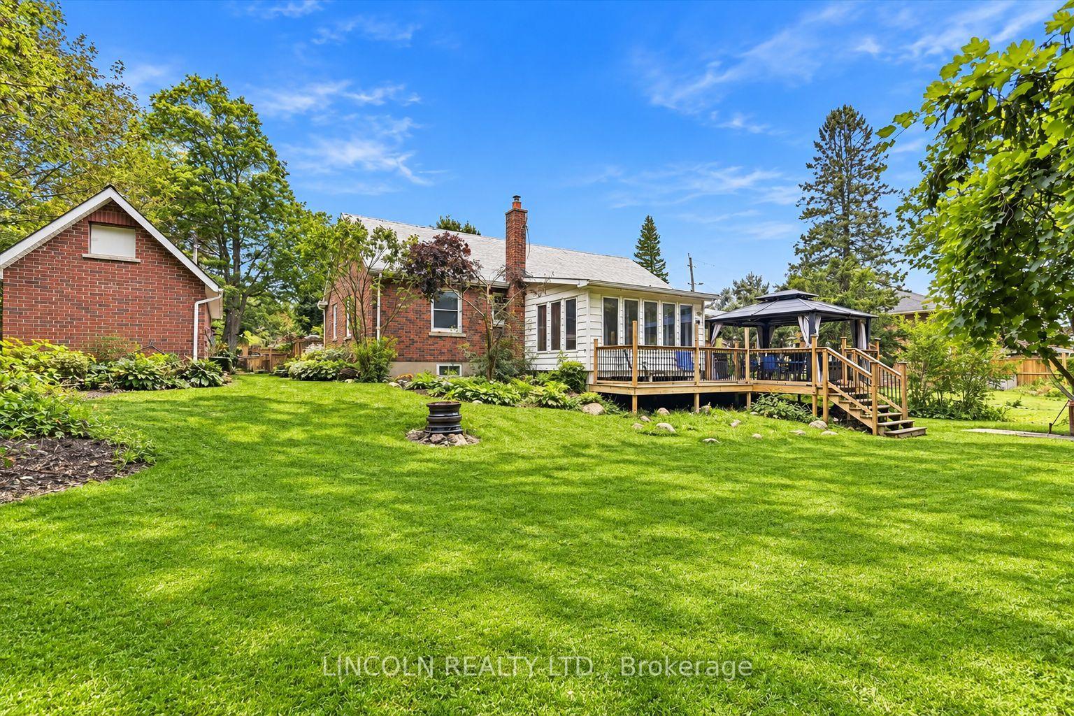 Photo 23 of 3 Brown Street, Clarington, Bowmanville — HOMEH