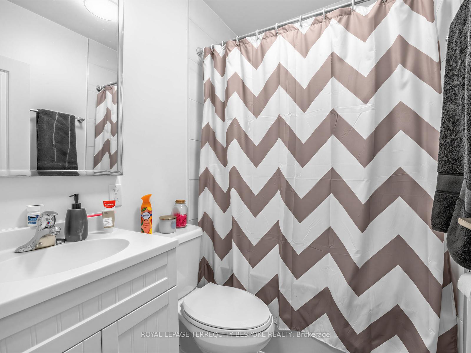 Photo 12 of 279 Lauder Avenue, Toronto, Oakwood Village — HOMEH