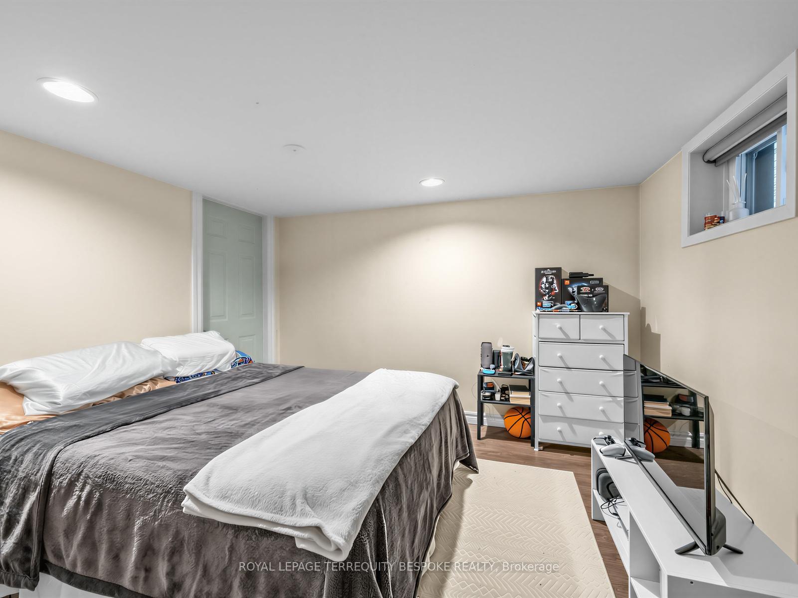 Photo 35 of 279 Lauder Avenue, Toronto, Oakwood Village — HOMEH
